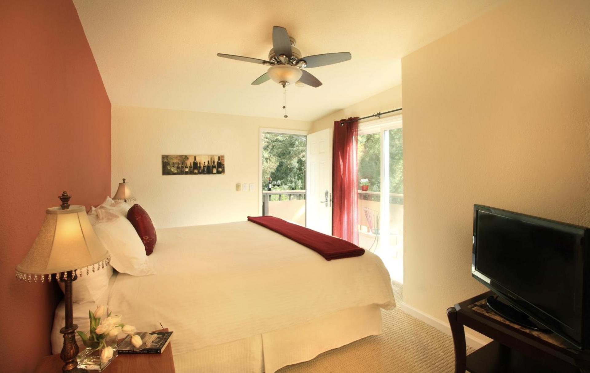 West Sonoma Inn & Spa