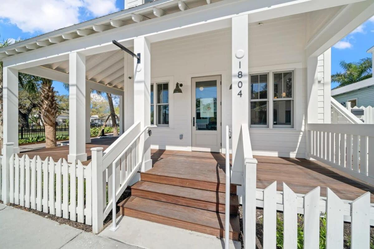 Casa Romeo - Luxury Ybor Apt, Steps to 7th Ave