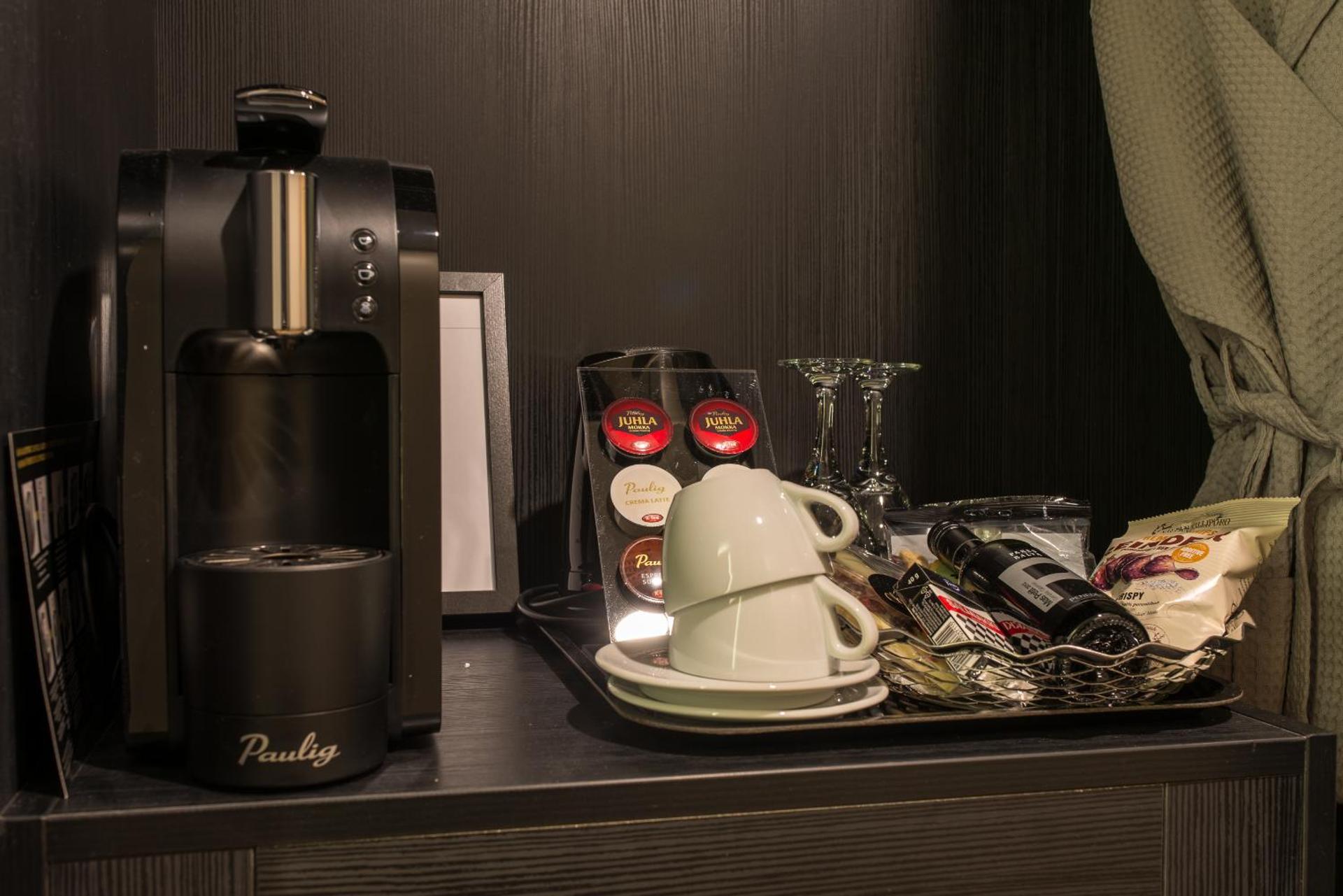 Coffee/tea facilities