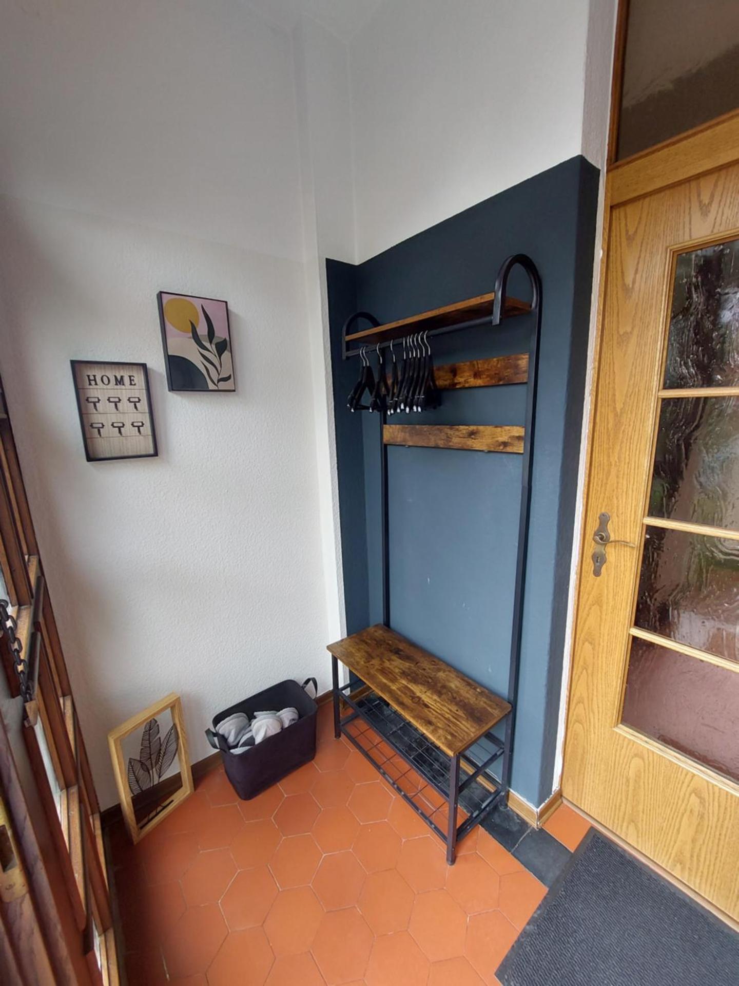 Cozy Home, 7 Beds, WiFi, Kitchen, Balcony, Bielefeld Center