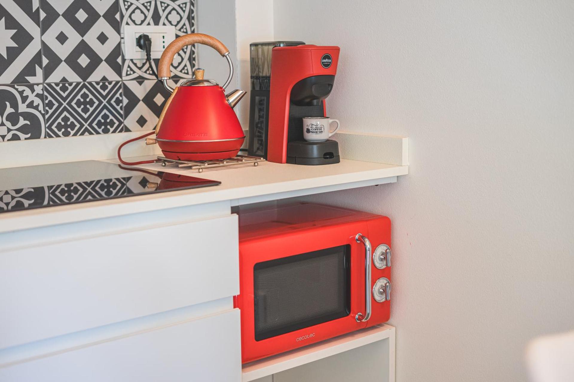 Coffee/tea facilities