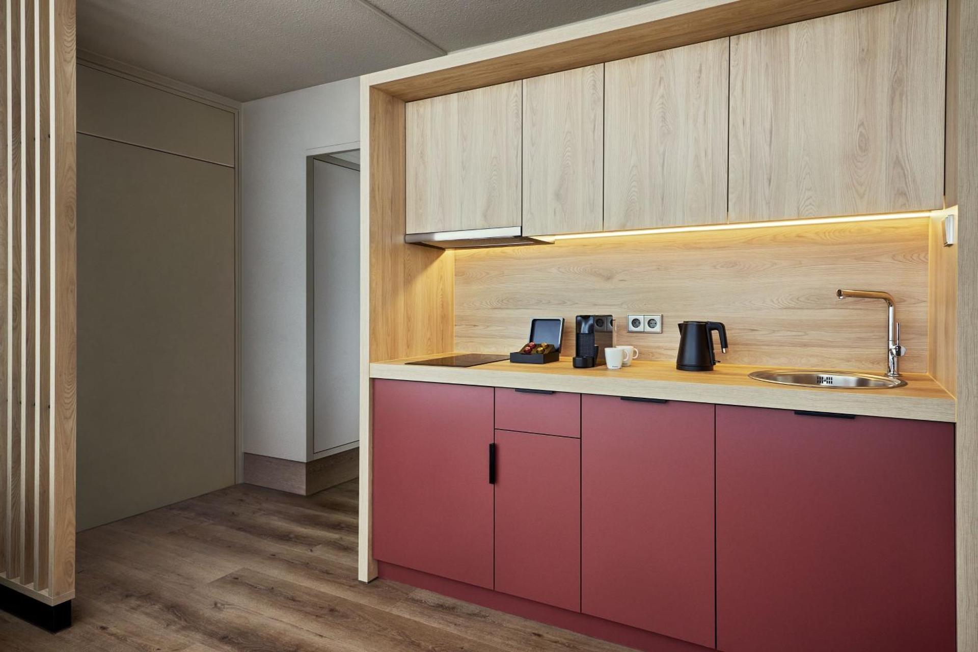 Kitchen or kitchenette