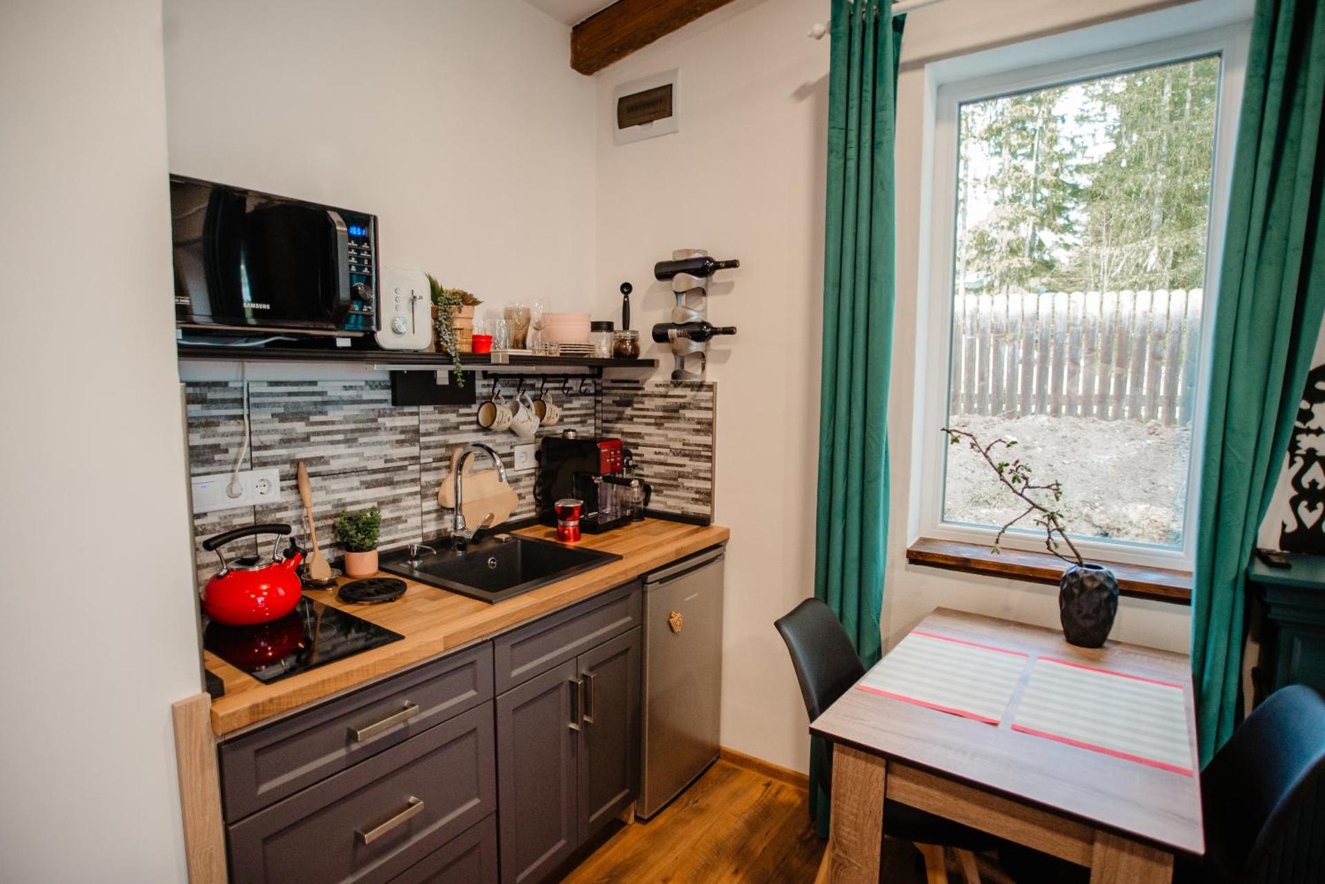 Coffee/tea facilities