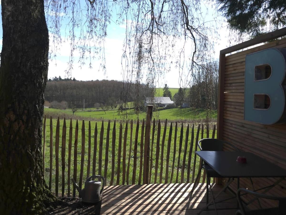 Cabane bien belge avec cinéma et jacuzzi