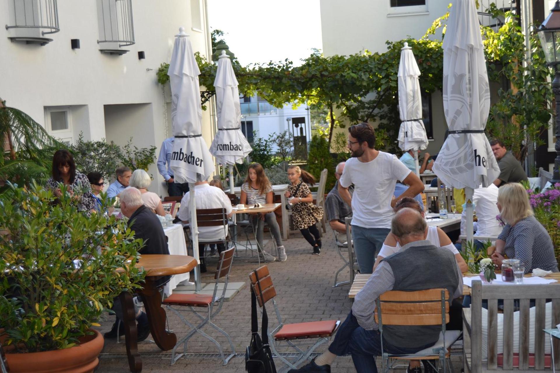 Inner courtyard view