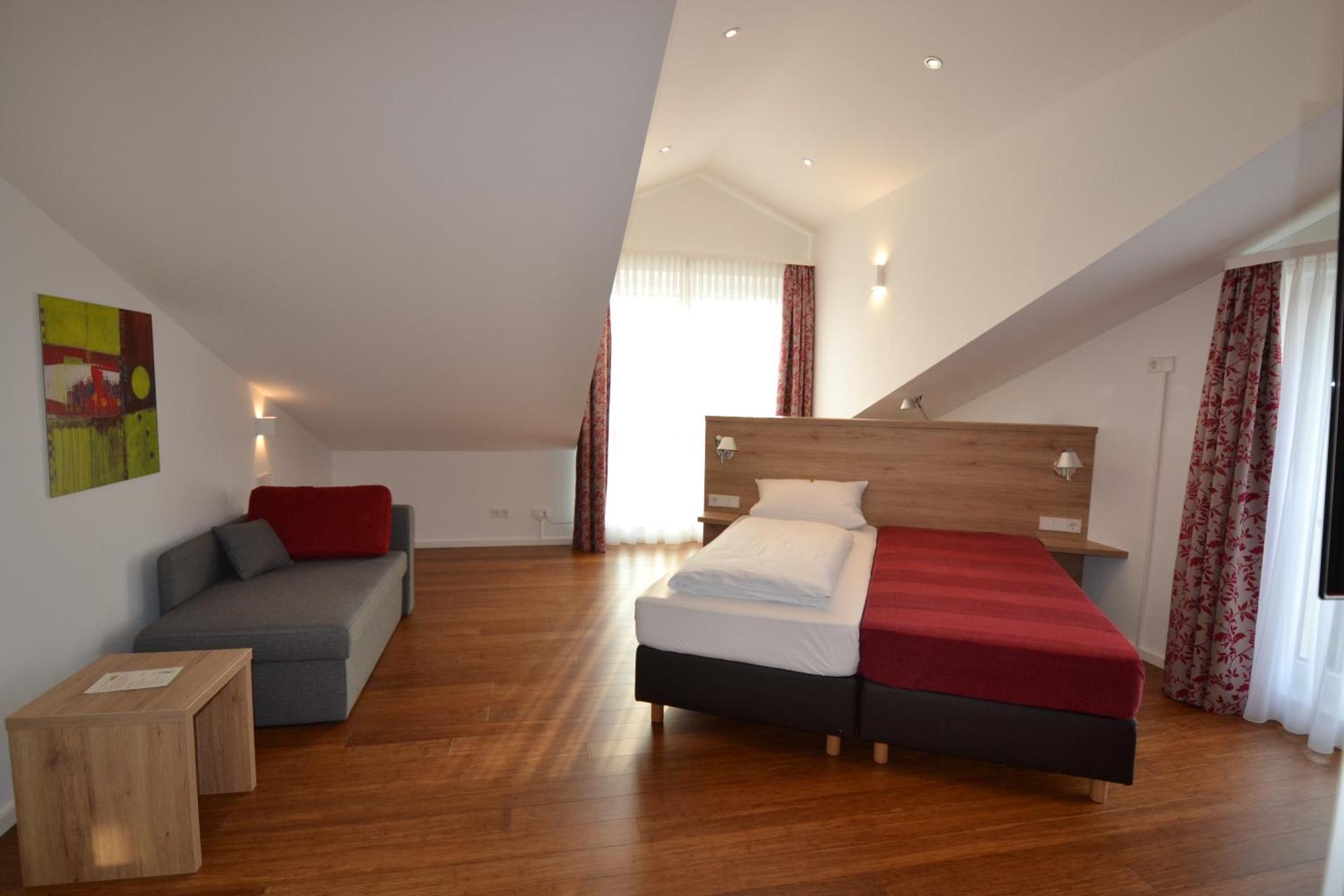 Weinhaus Steppe Hotel 3***Superior und Weinstube