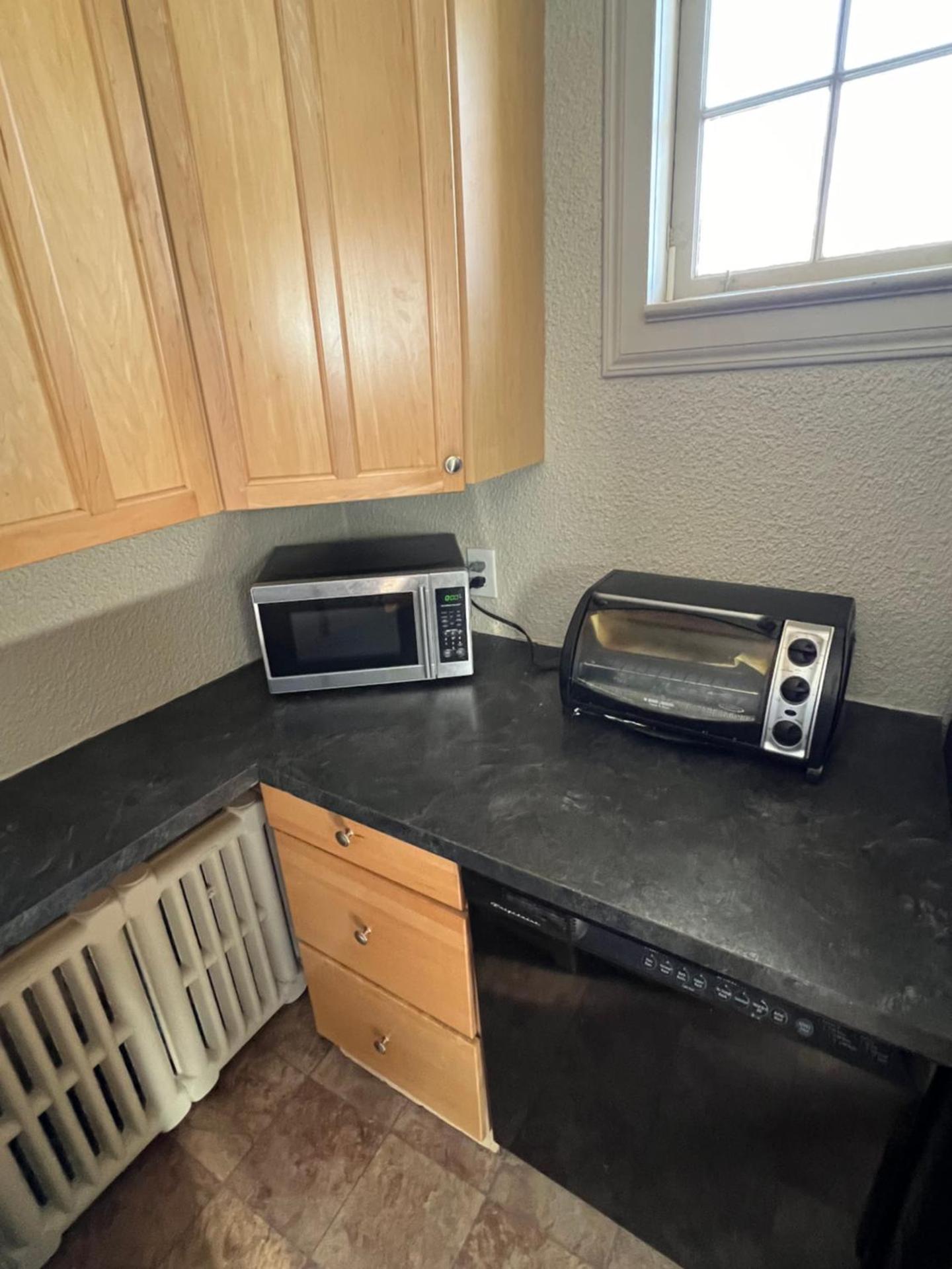 Homestay in cozy River Heights home