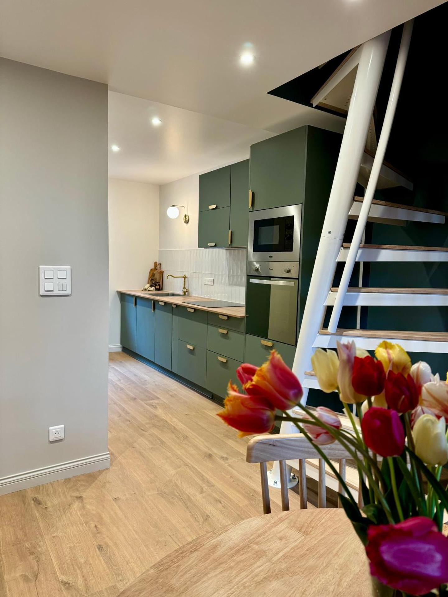 Kitchen or kitchenette