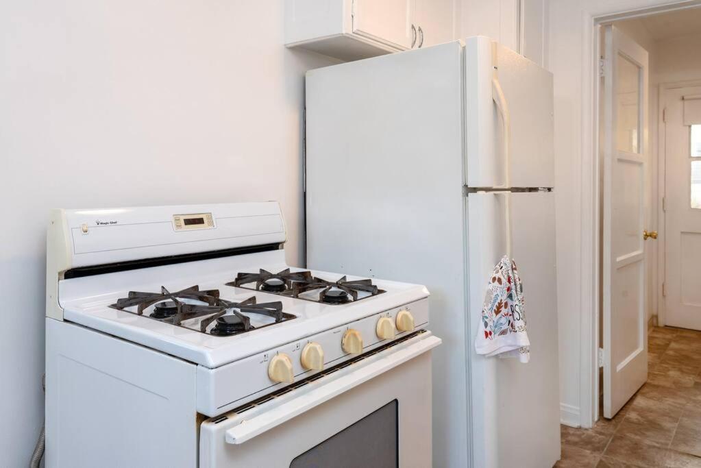 Luxe 1-bedroom Gem: Venice Beach Escape