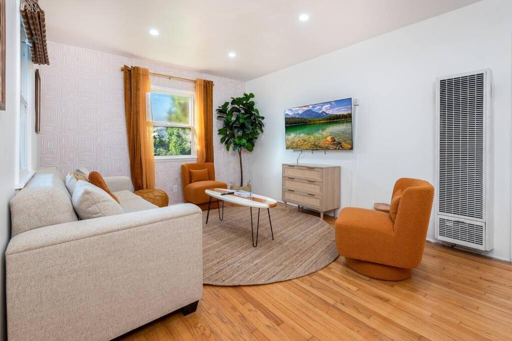Luxe 1-bedroom Gem: Venice Beach Escape