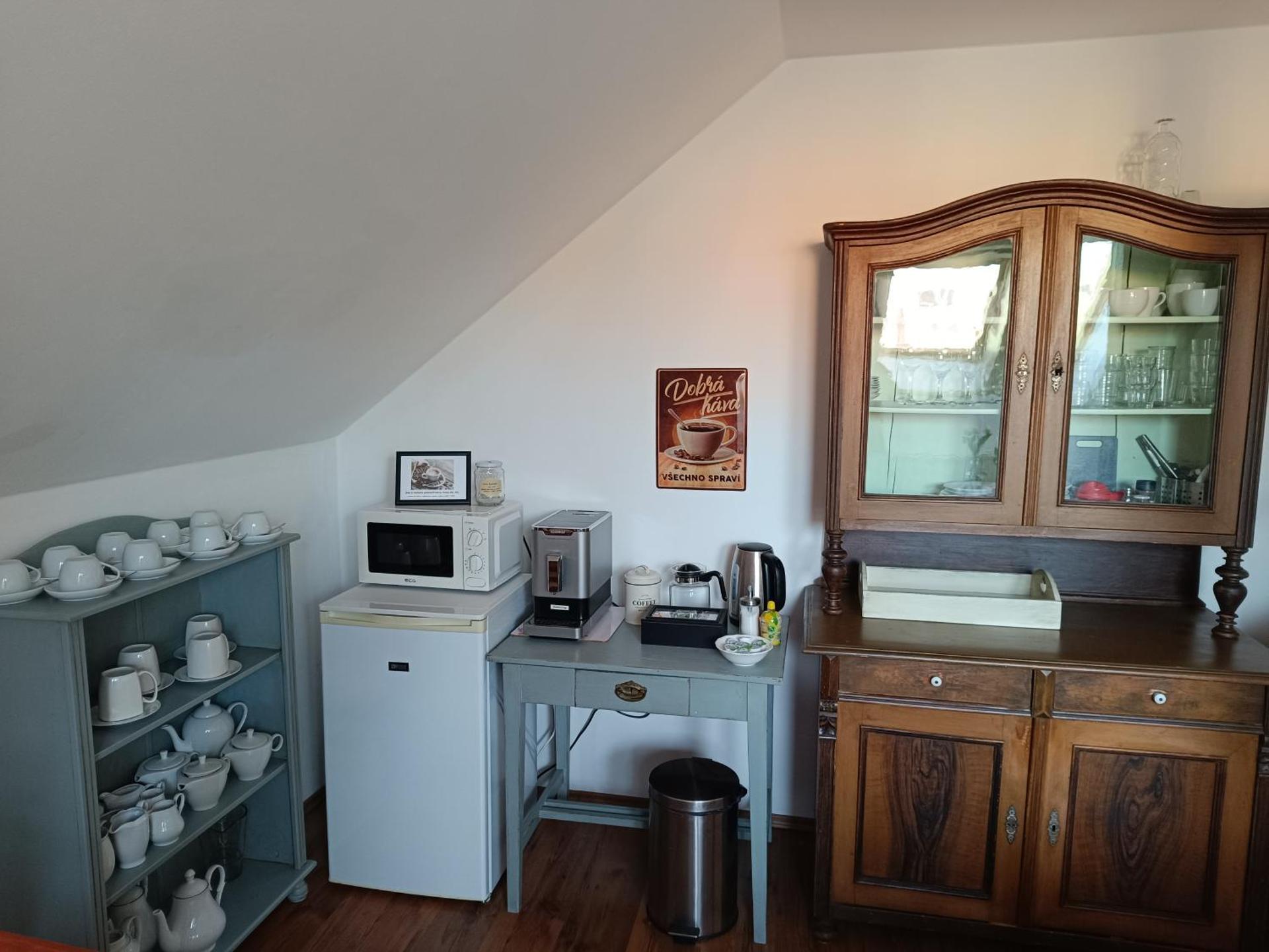 Coffee/tea facilities