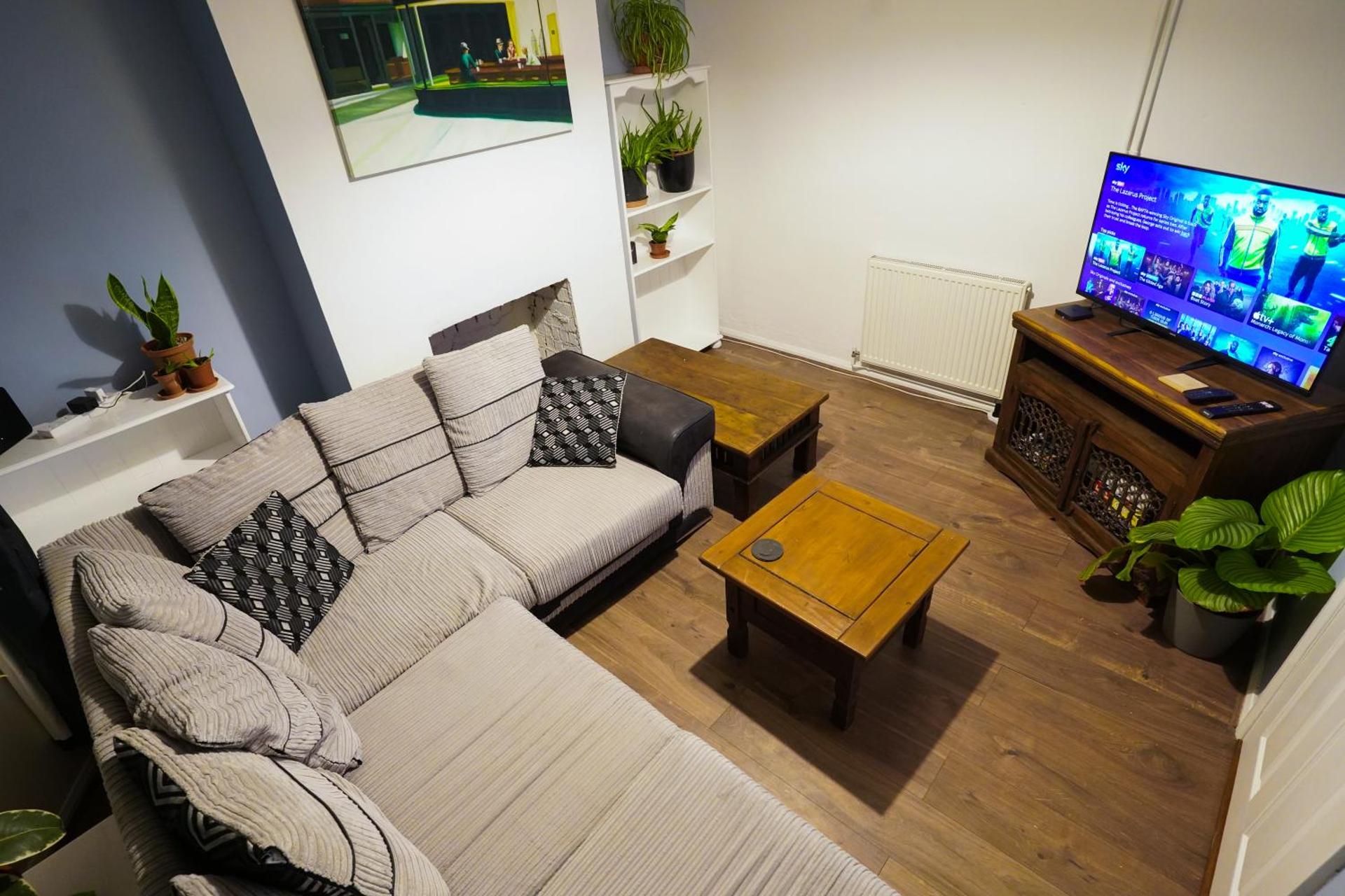 3 Bedroom home by Ipswich docks.