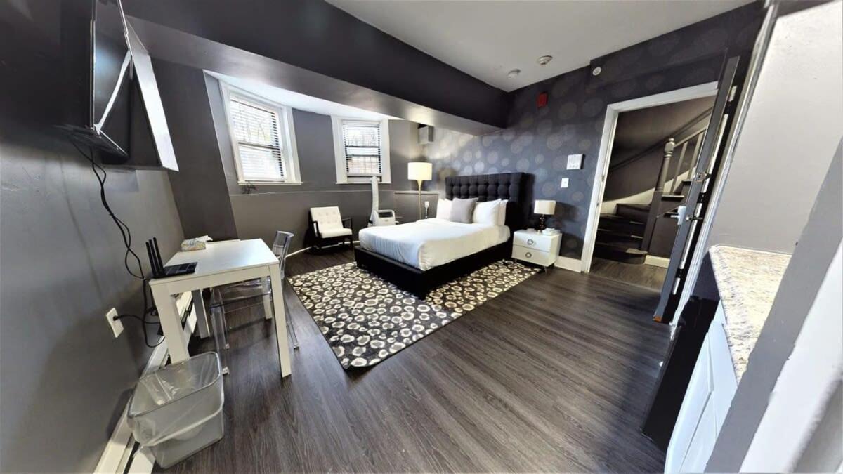 Lower Level Studios In Hip Bay Village