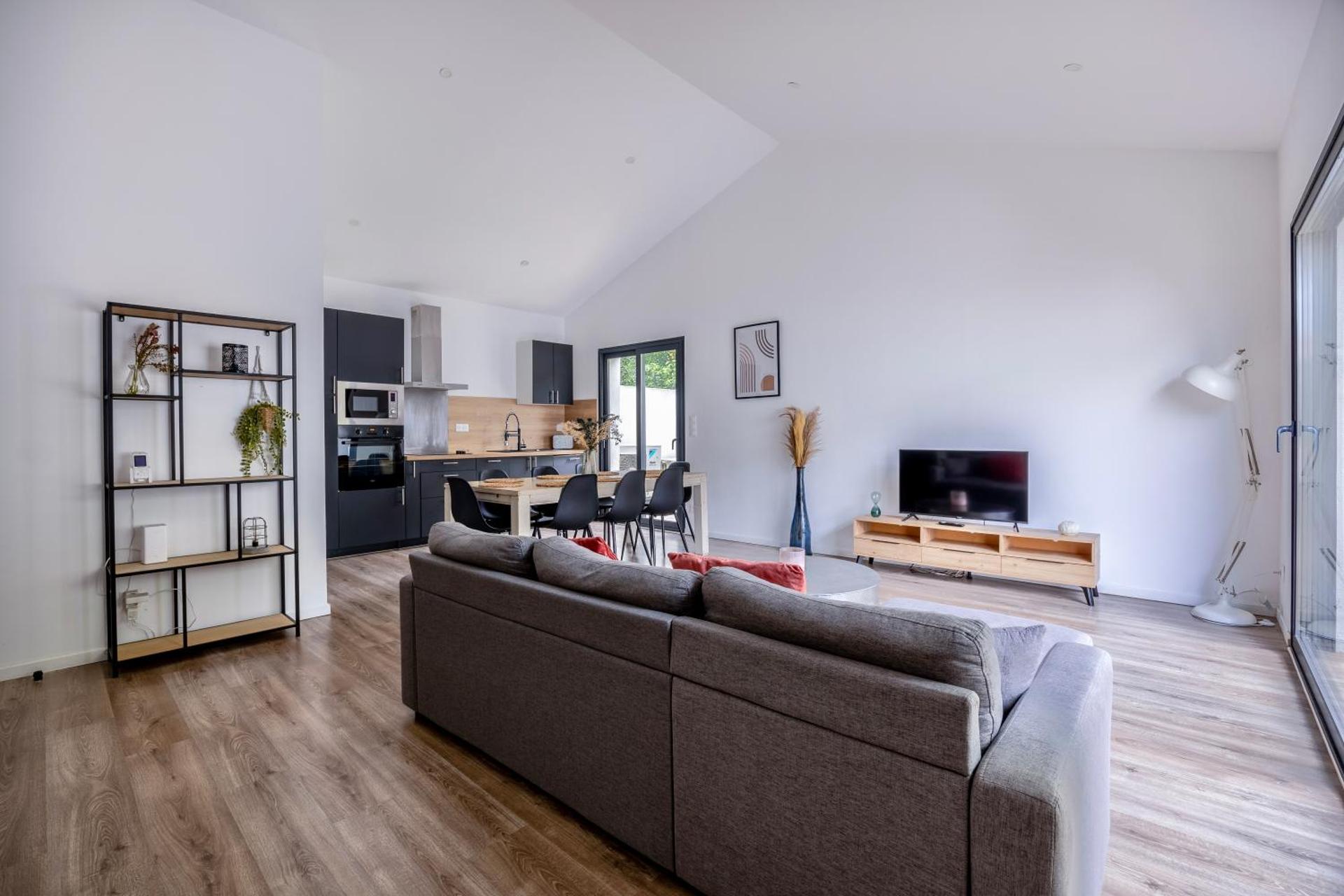 Maison T4 Climatisée avec Jacuzzi à Lagord