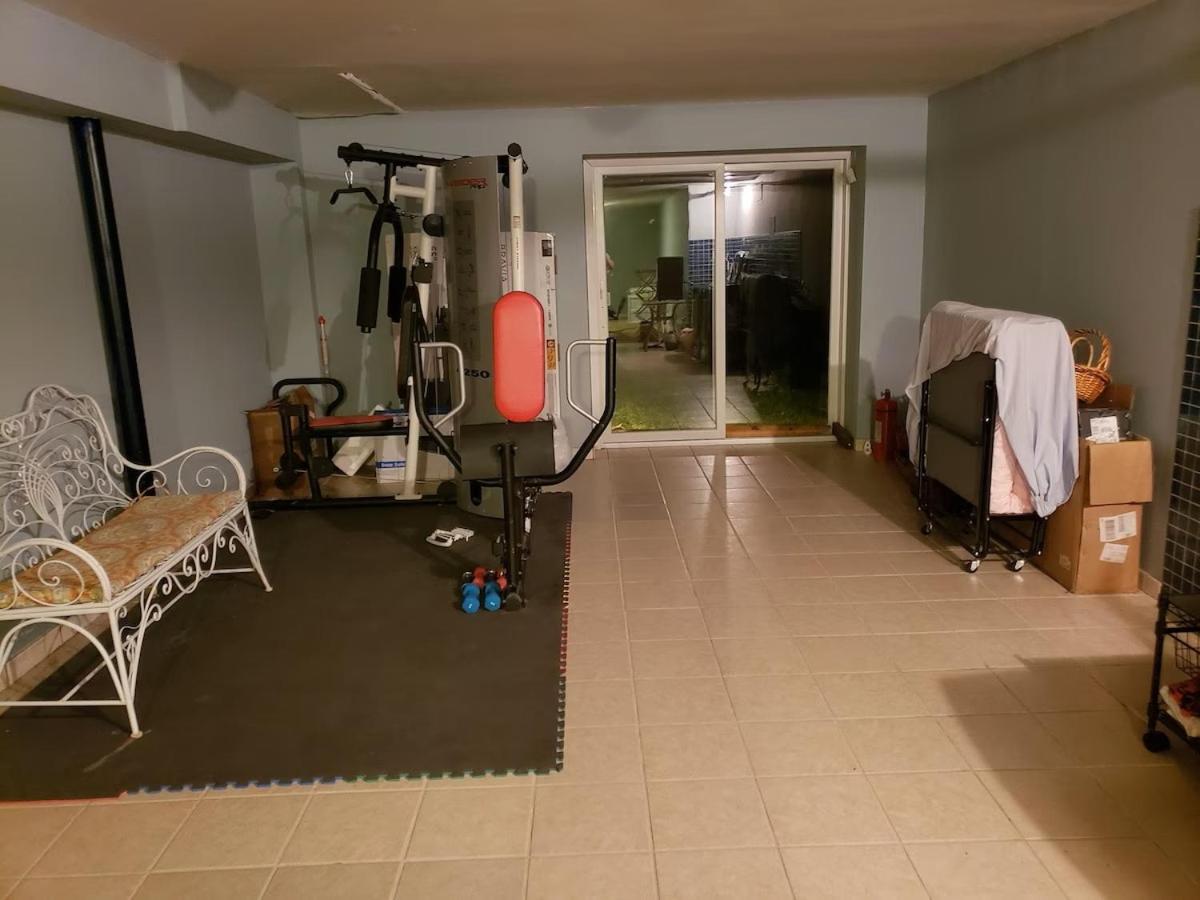 Large Private House on 5 Wooded Acres. Total Privacy!