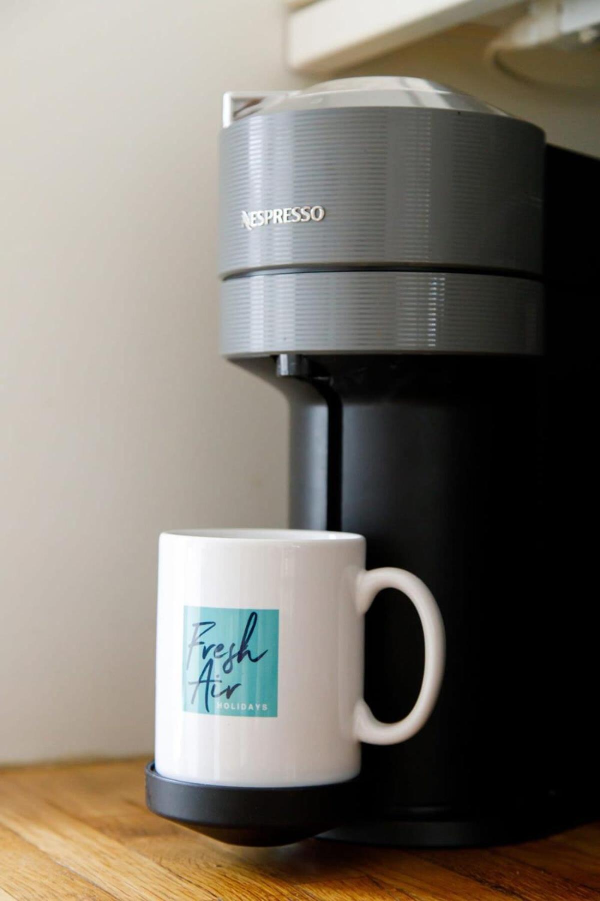 Charming three-bedroom central townhouse