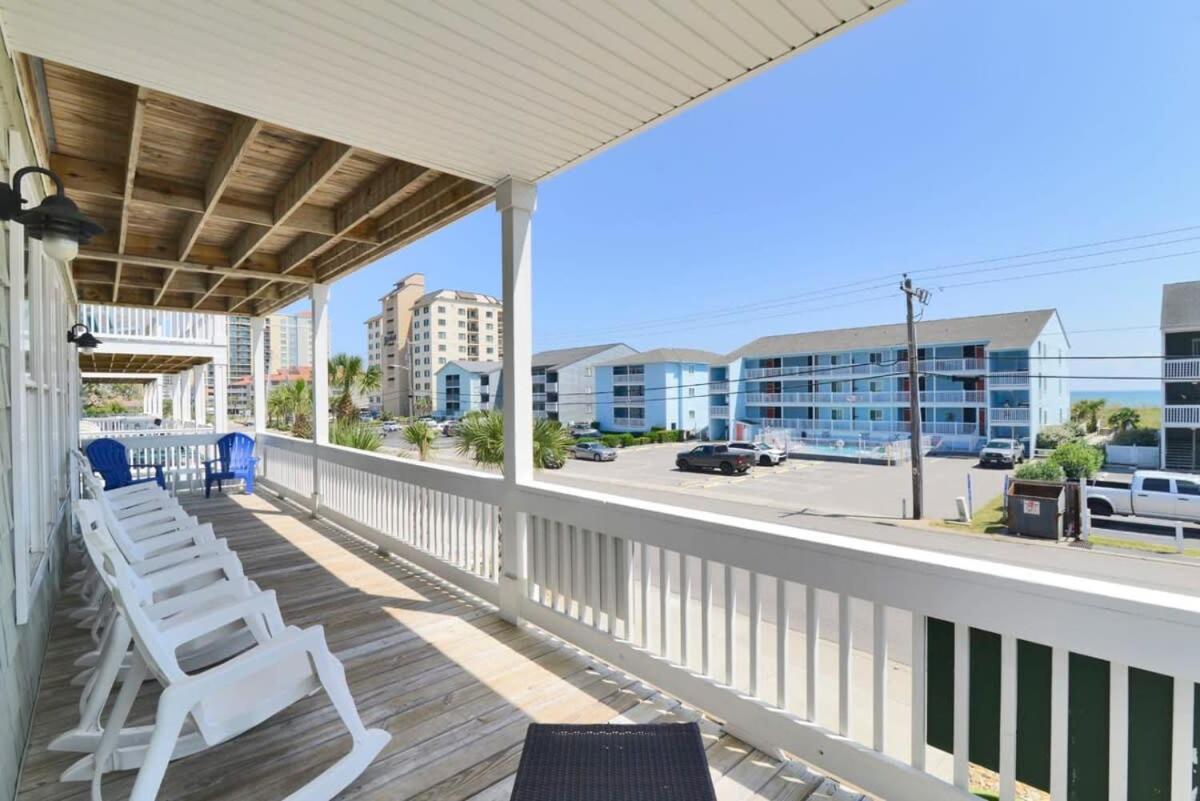 Anchor Down Luxury Ocean View Beach House w Pool