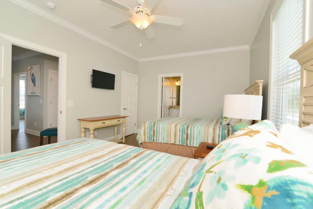 Anchor Down Luxury Ocean View Beach House w Pool