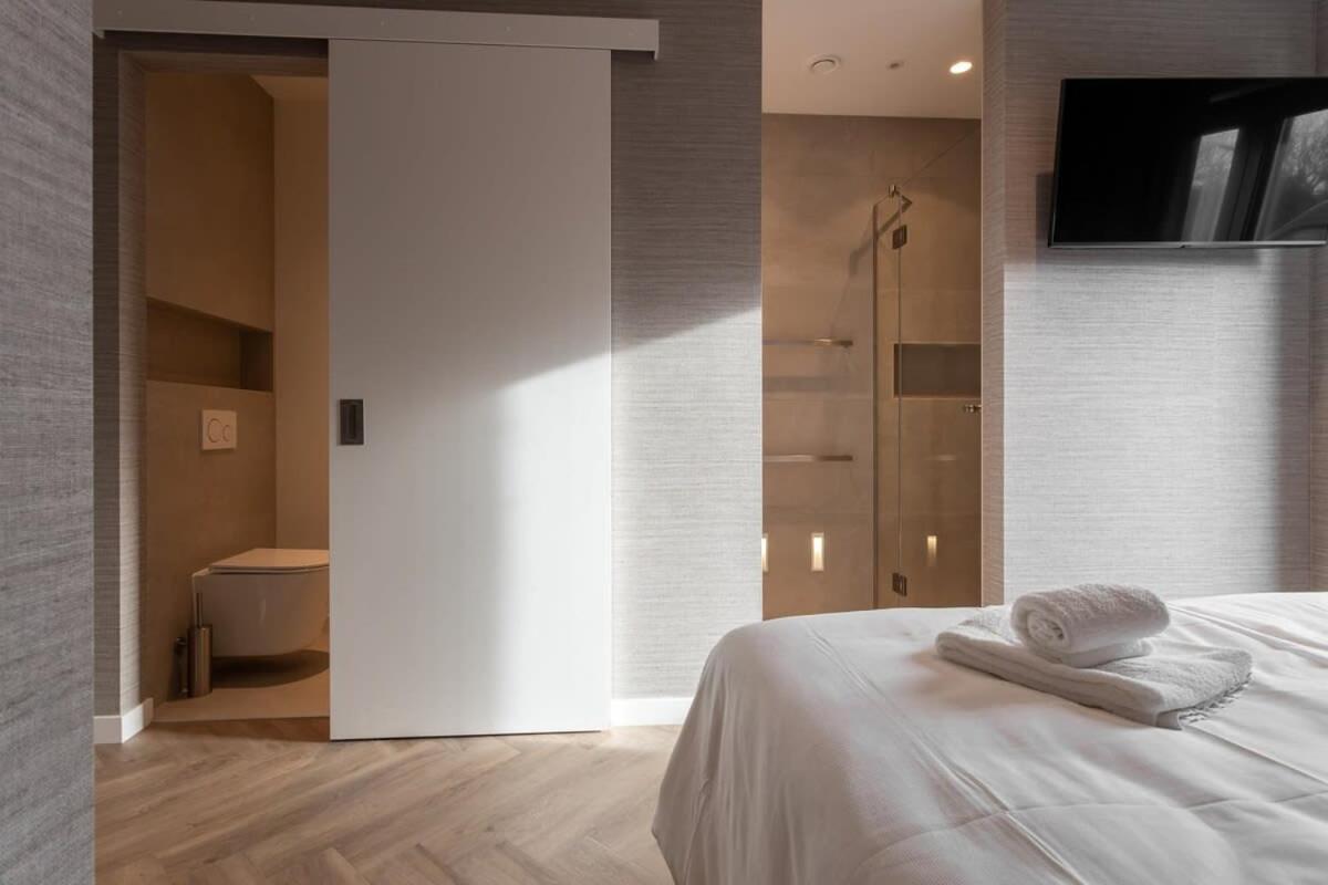 Hello Zeeland - Huisje aan de Duinen