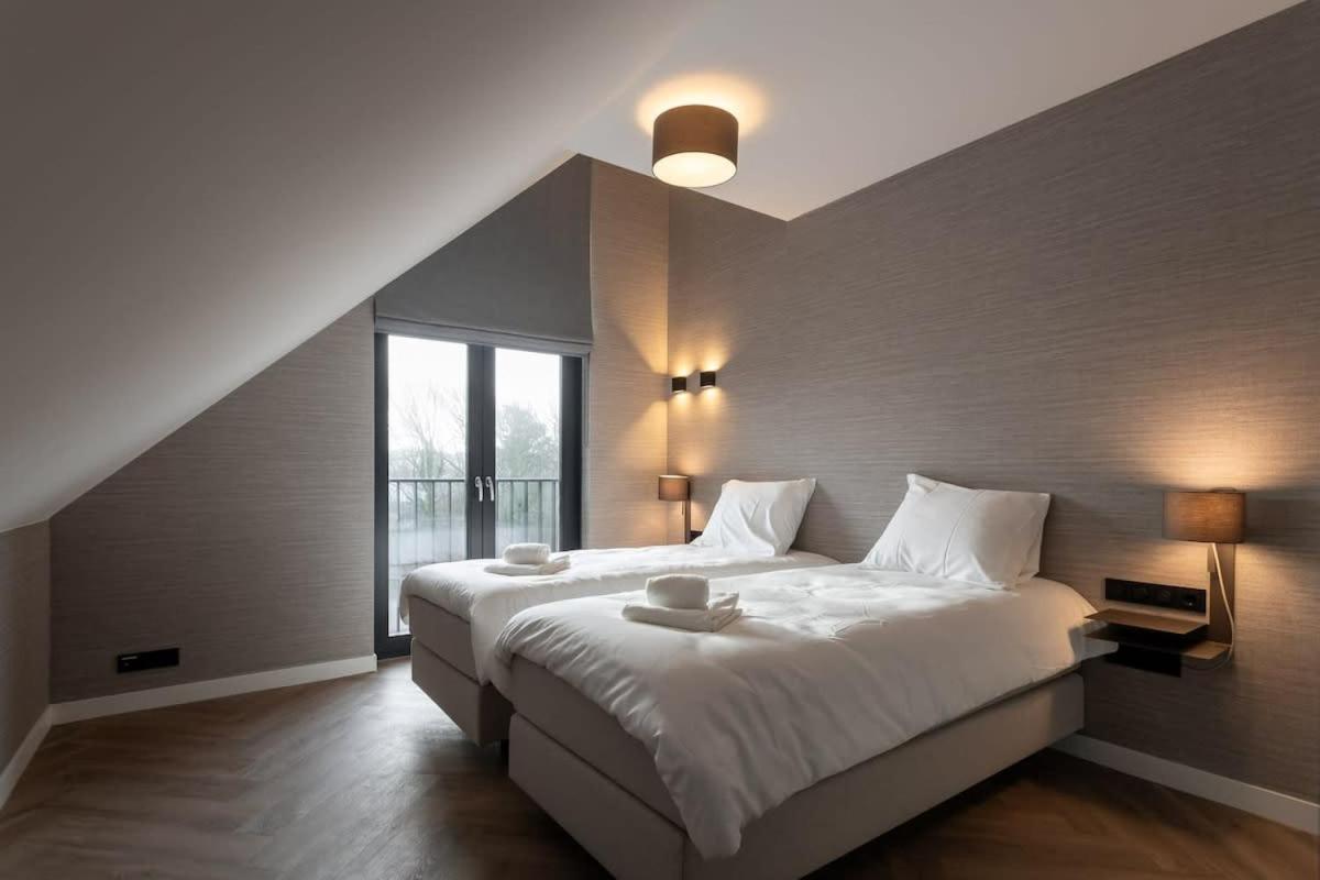 Hello Zeeland - Huisje aan de Duinen