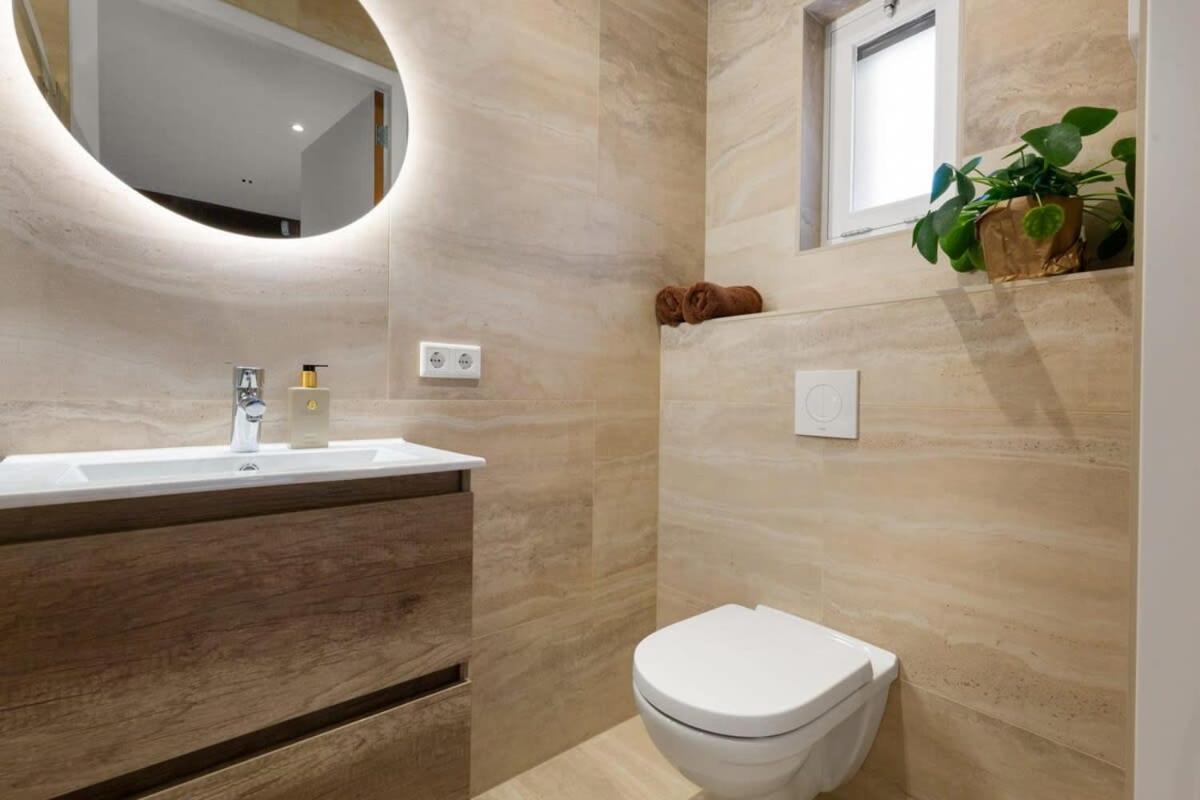 Hello Zeeland - Appartement Duinenburg 10-2 & 3