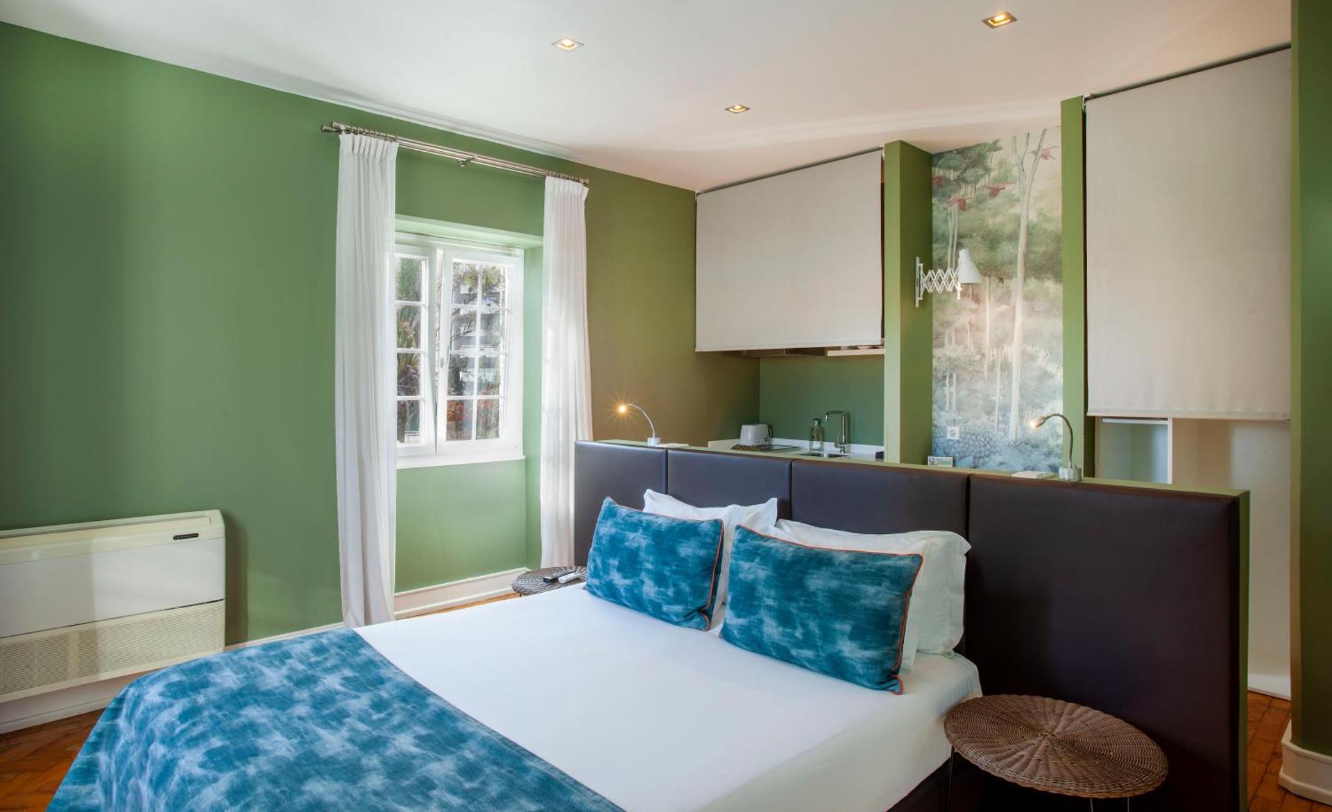 Superior Double Room with Balcony and Kitchenette