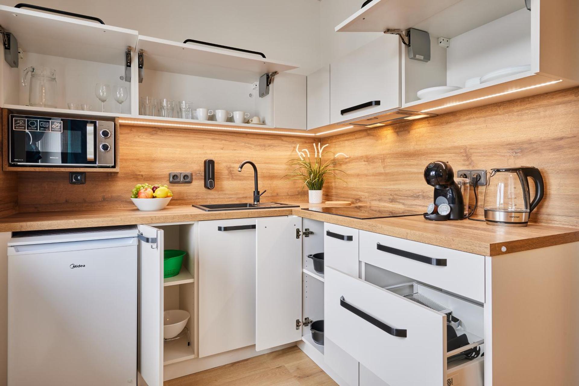 Coffee/tea facilities