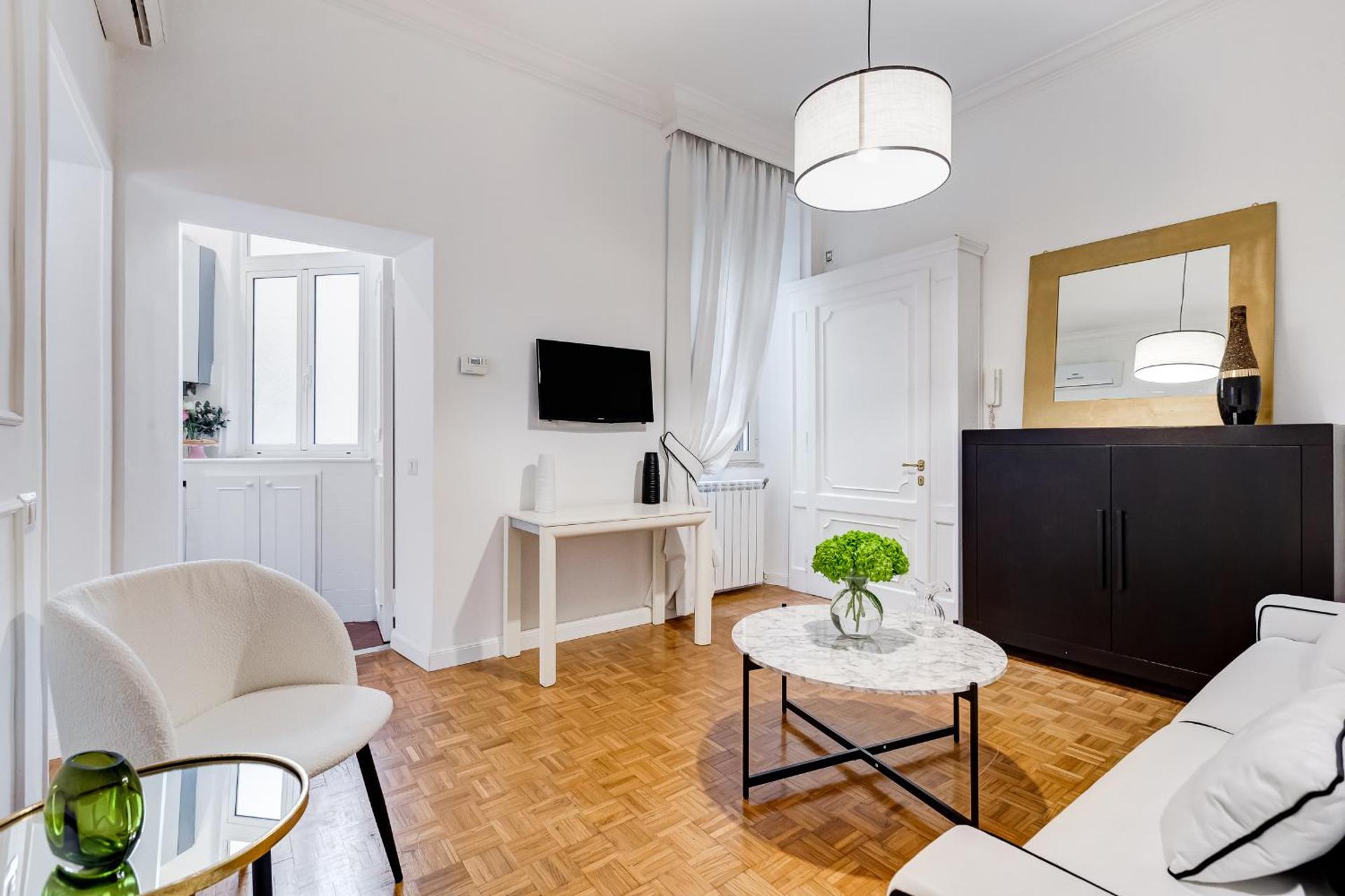 New Sistina Suite - Your Italian Holidays