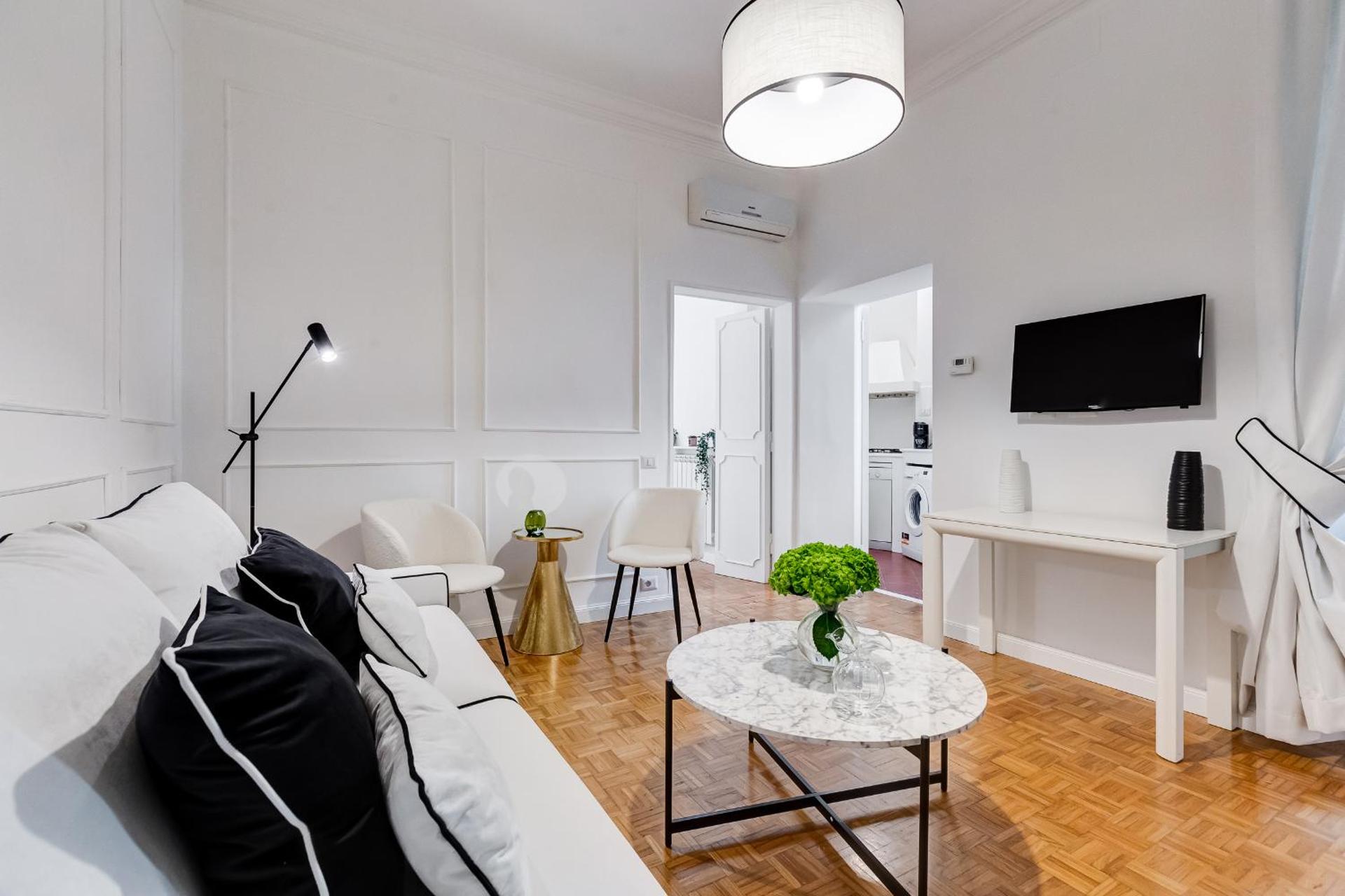 New Sistina Suite - Your Italian Holidays