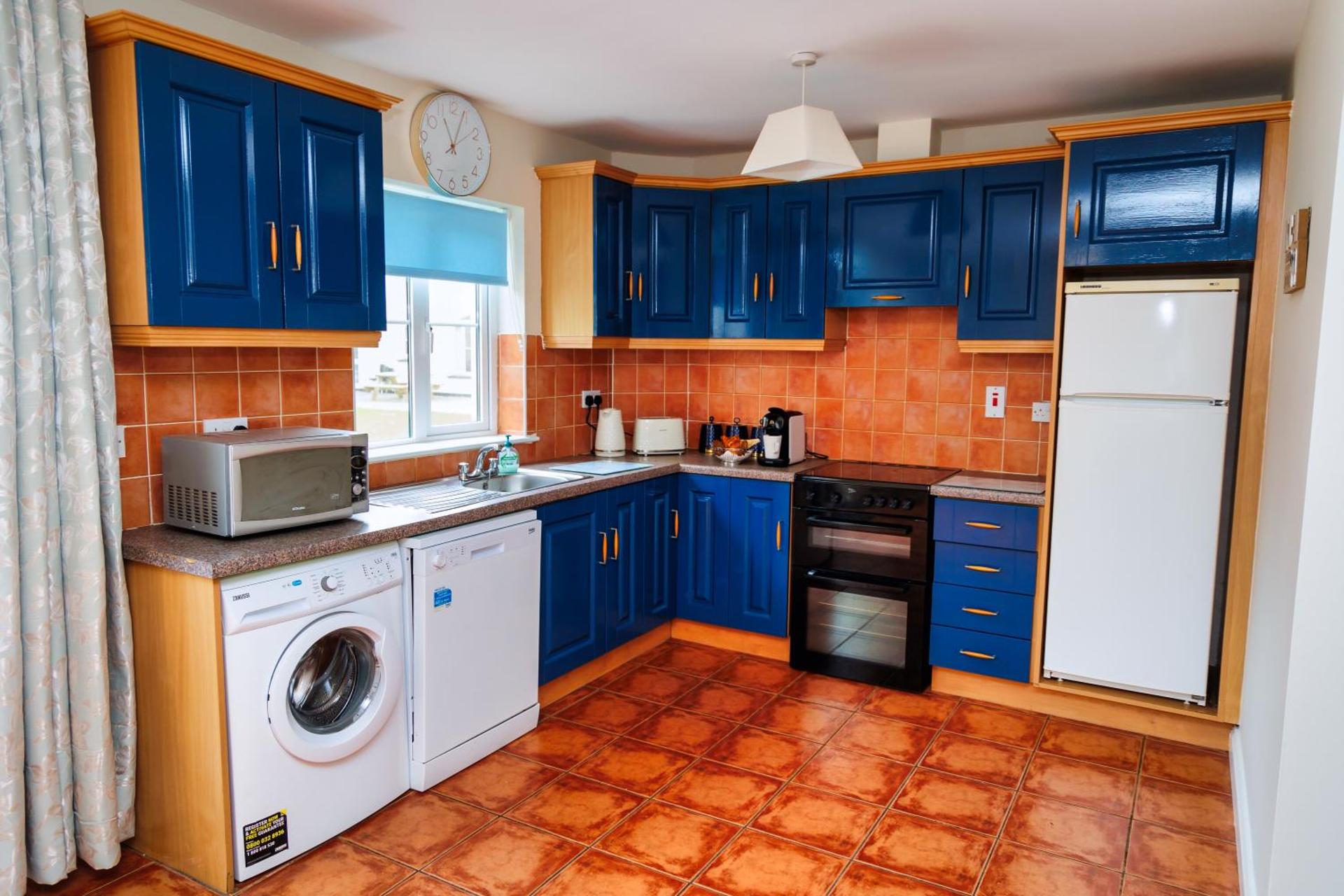 15 Killarney Holiday Village