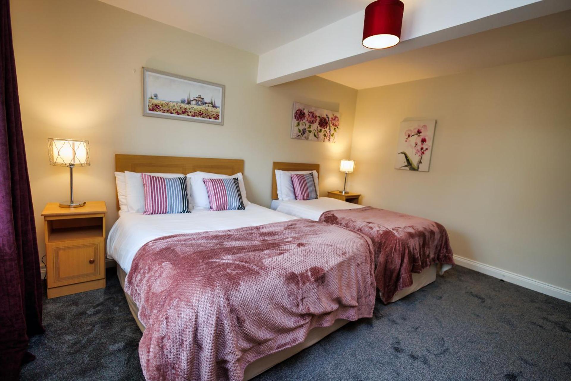 15 Killarney Holiday Village