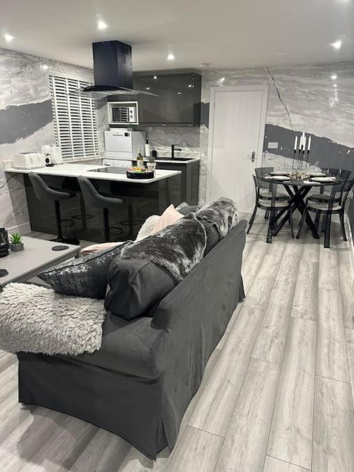 Luxury 2 bedroom apartment