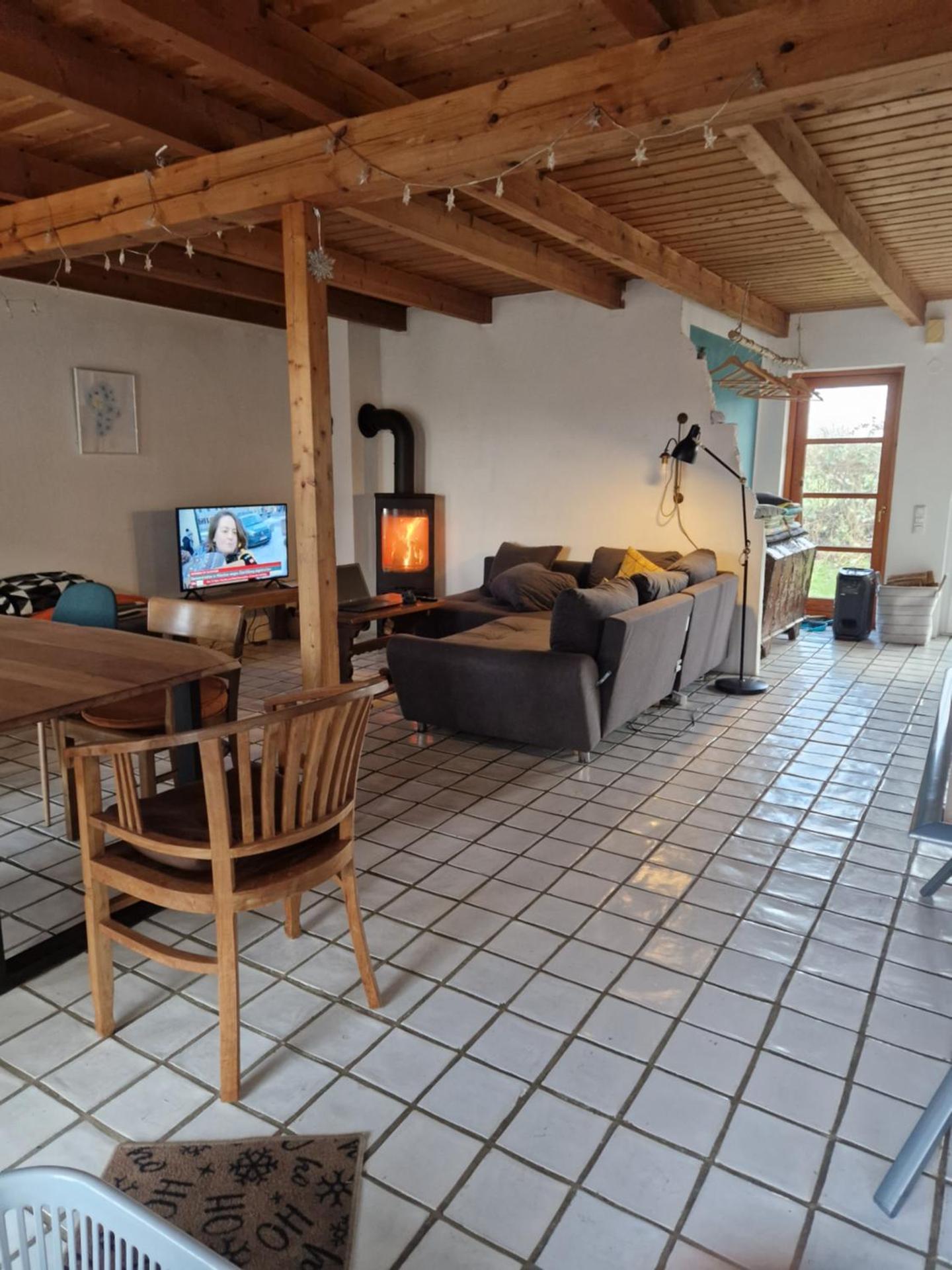 Communal lounge/ TV room