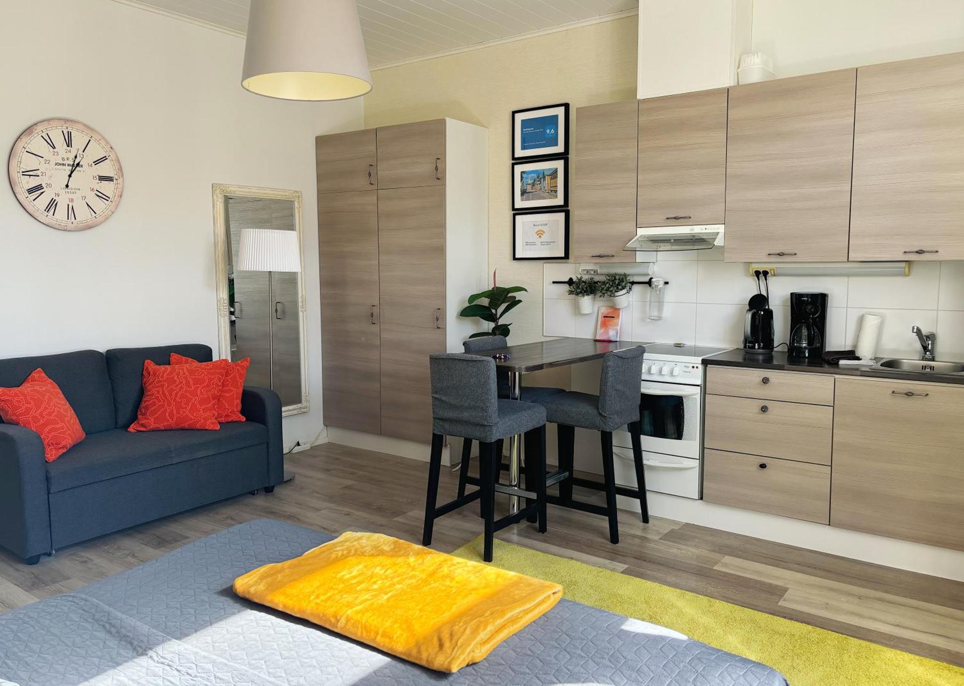 Photo of the whole room