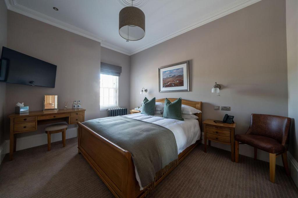 The Forbes Arms Hotel