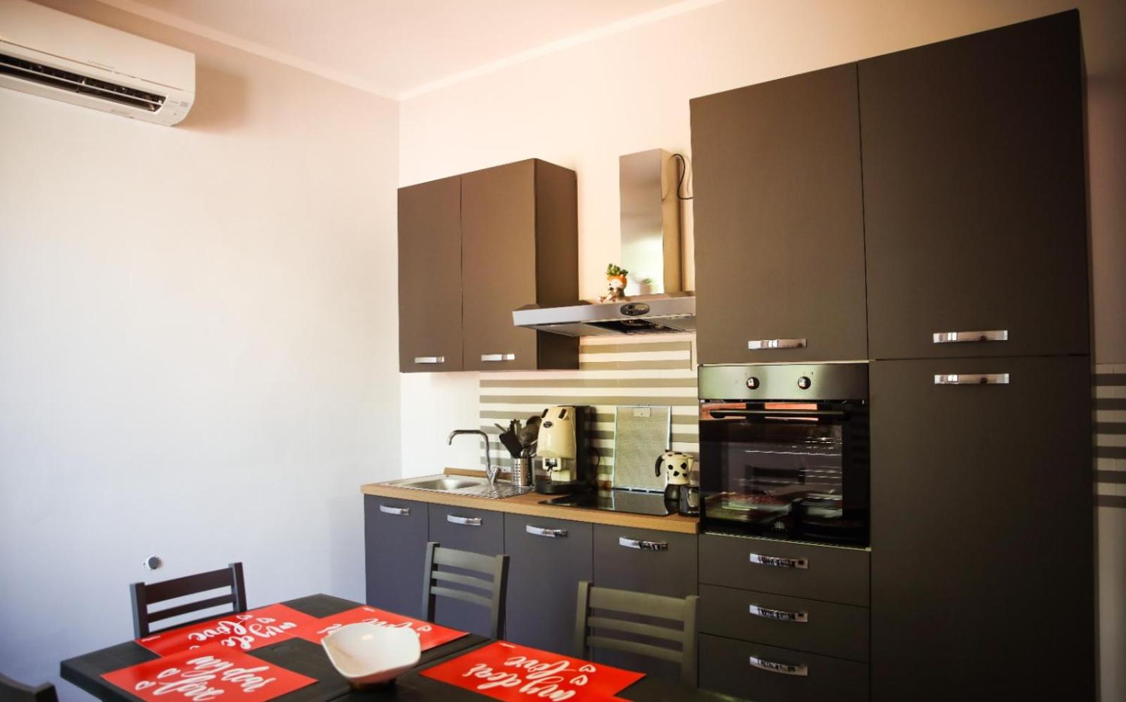 HOUSE DREAMS TOSCANY