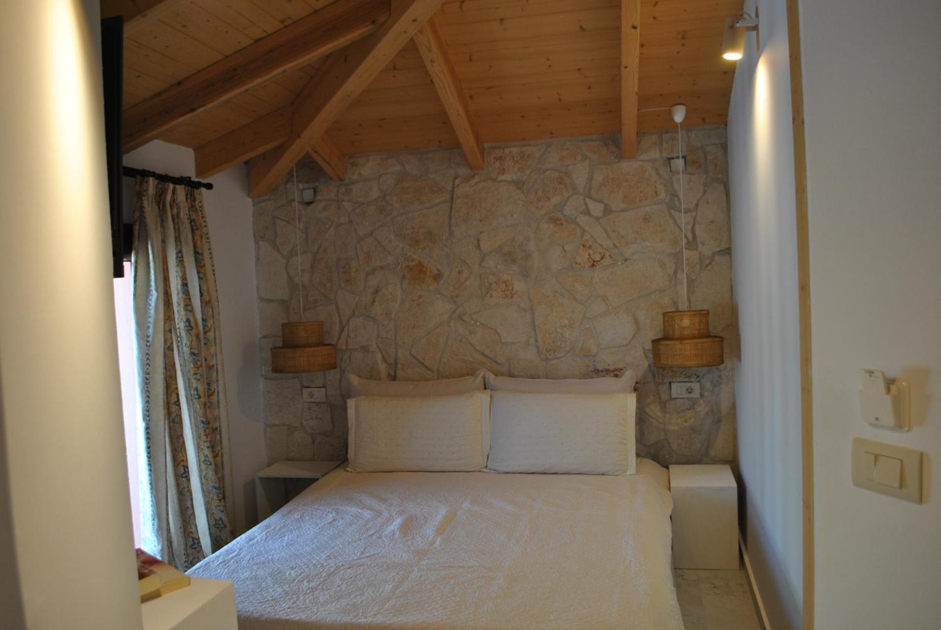 Amaryllis Luxury Suite