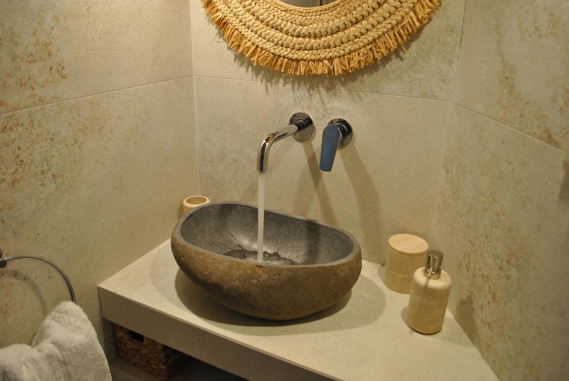 Amaryllis Luxury Suite