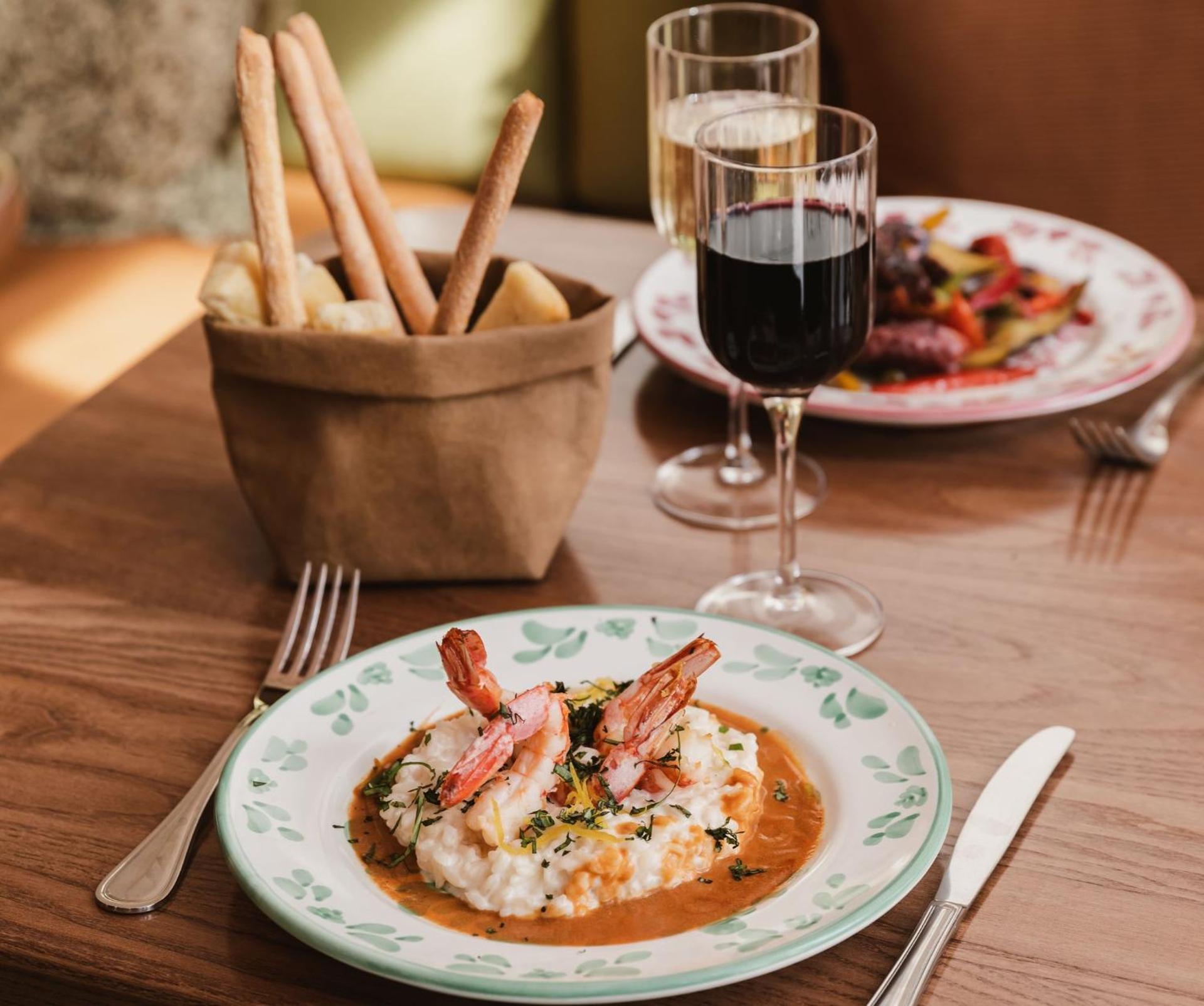 Restaurant/places to eat