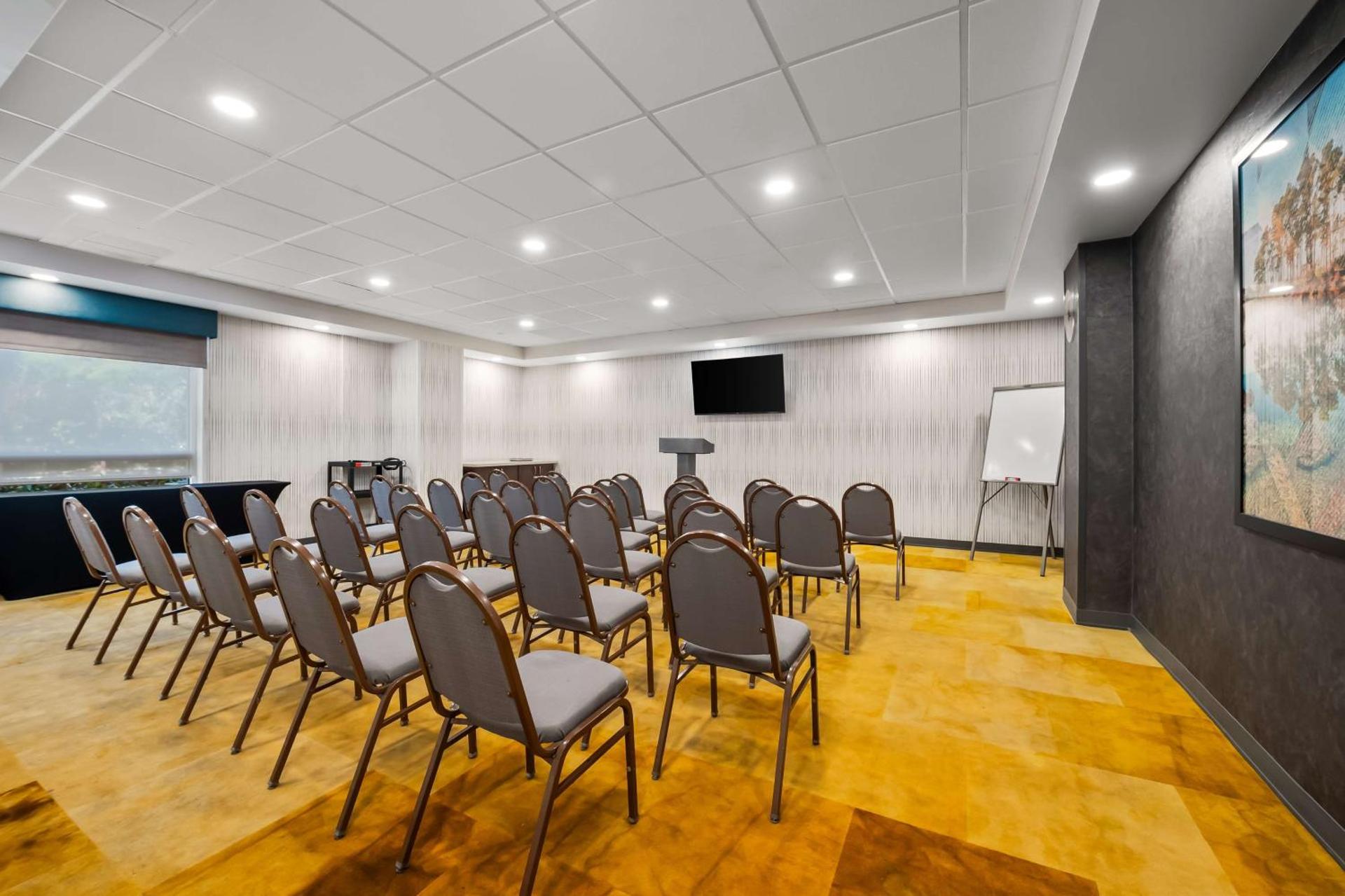 Meeting/conference room