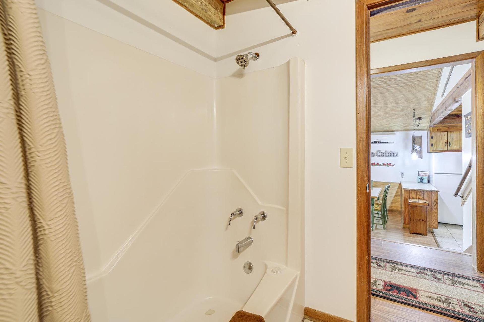 Unwind By Fire! Creekside Whittier Cabin with Deck