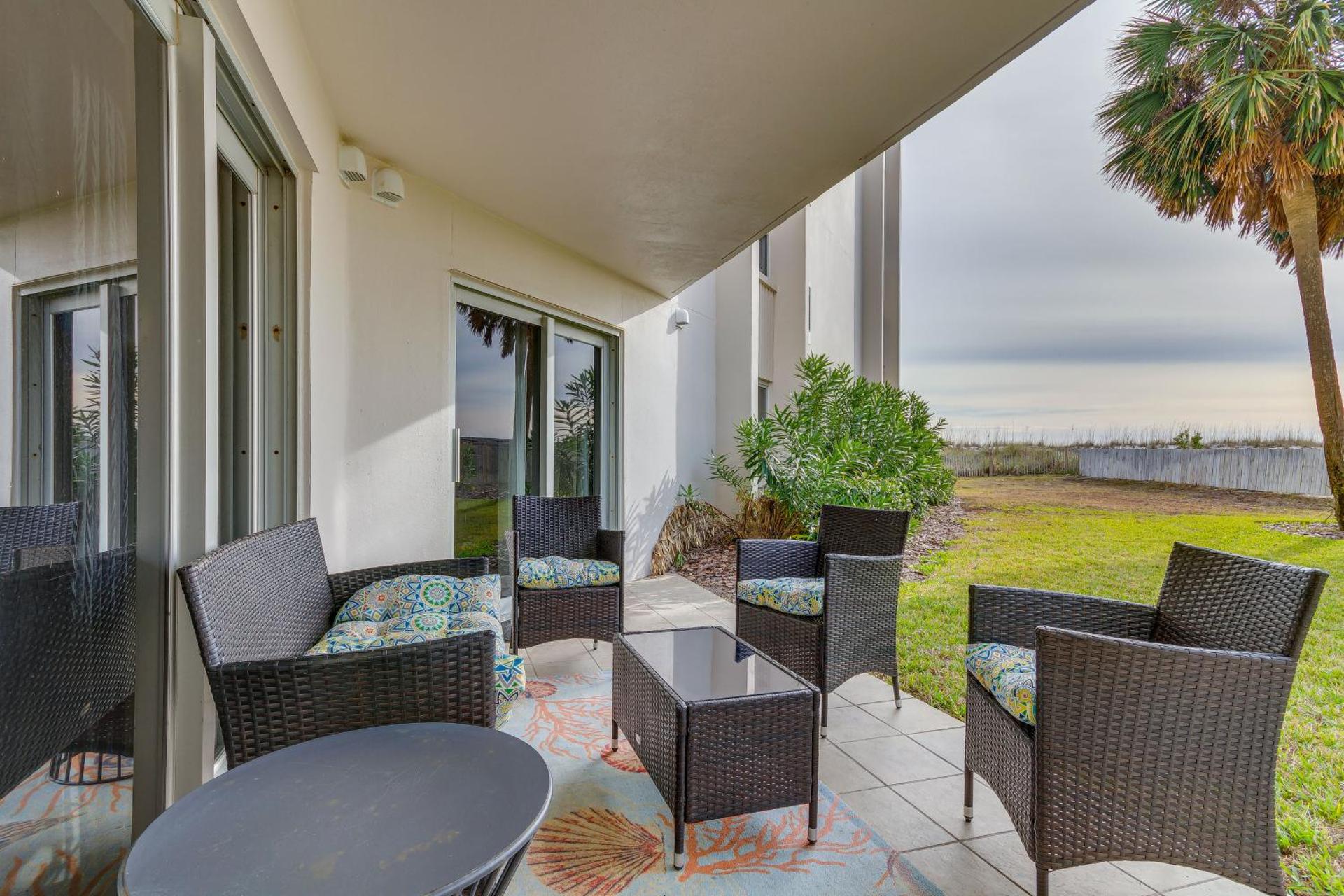 Pensacola Beach Condo with Patio and Access to Beach!
