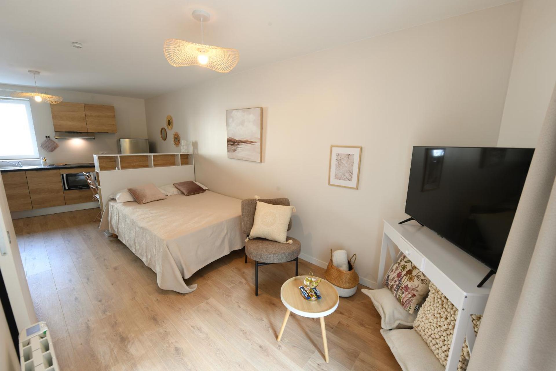 Ange - Wifi, Terrasse, parking à proximité, mon séjour à Arbent