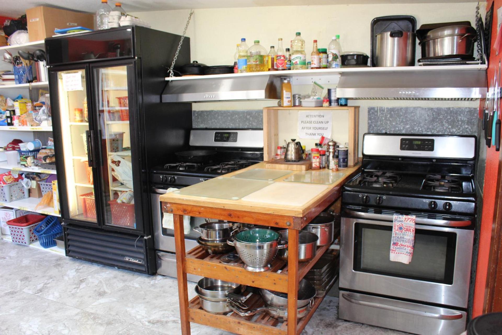 Kitchen or kitchenette