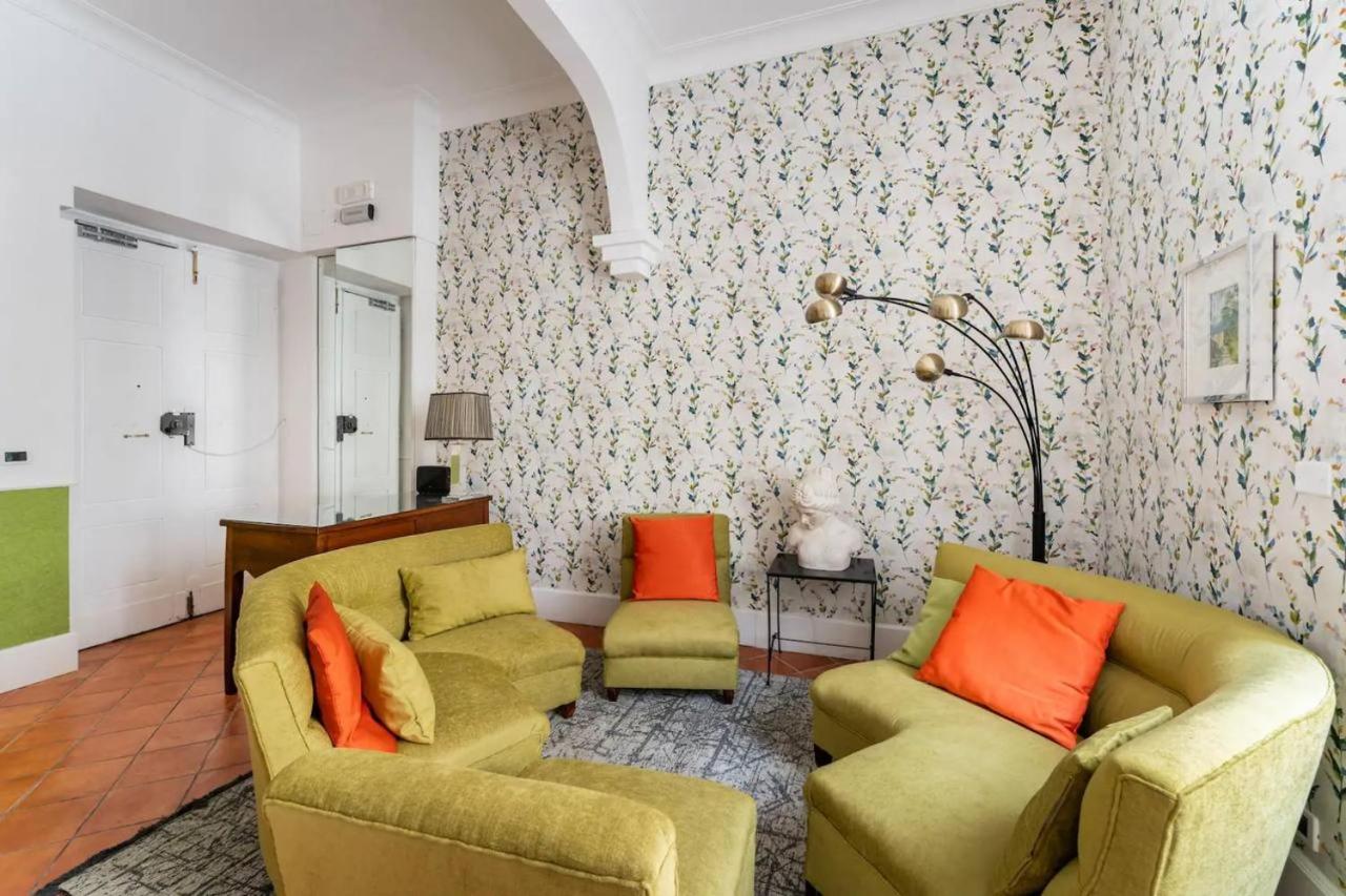 Fori Imperiali Luxe Mansion