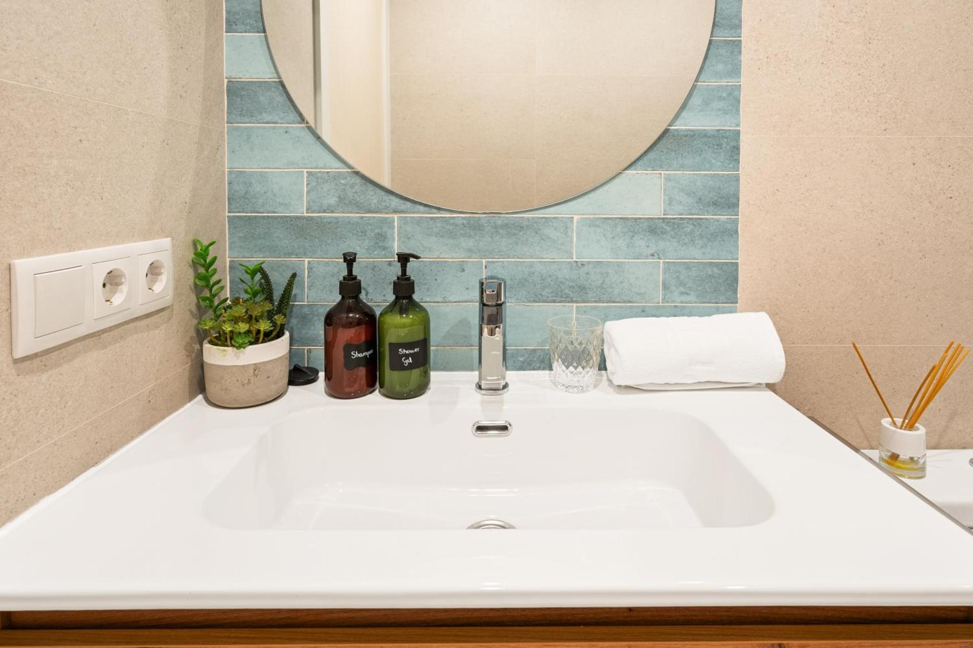 Lodging Apartments Barceloneta Beach Studio P2