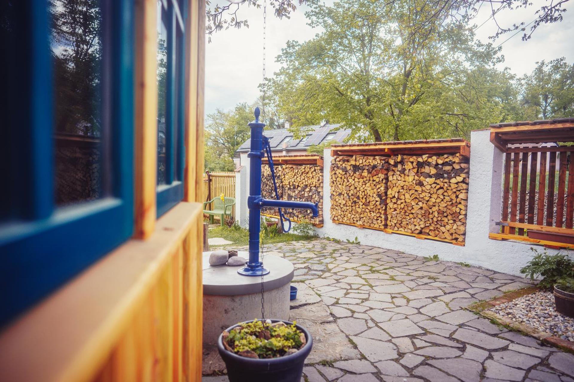 Inner courtyard view