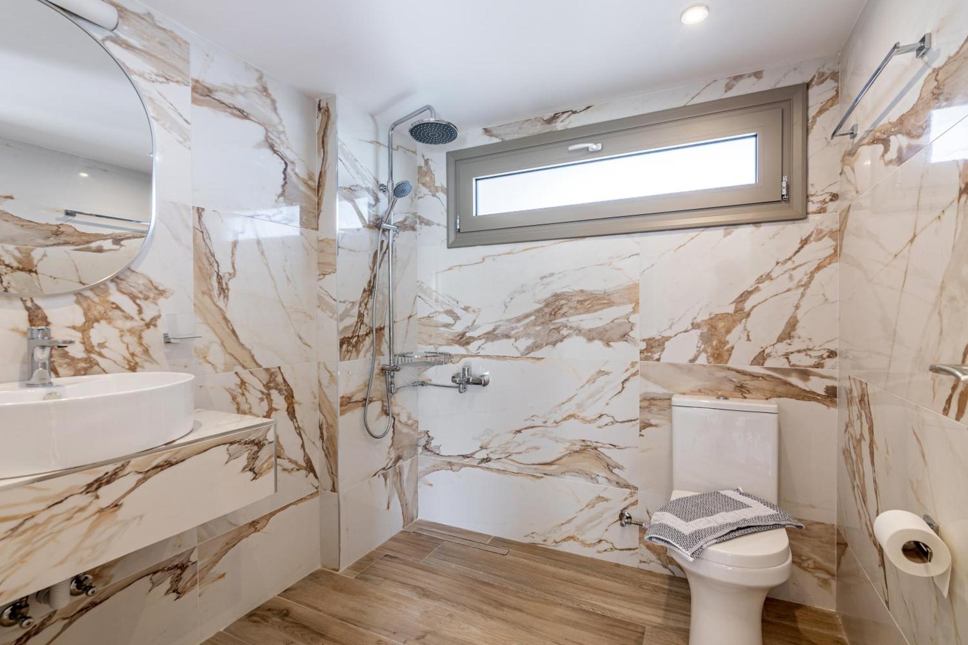 King Suite with Sea View