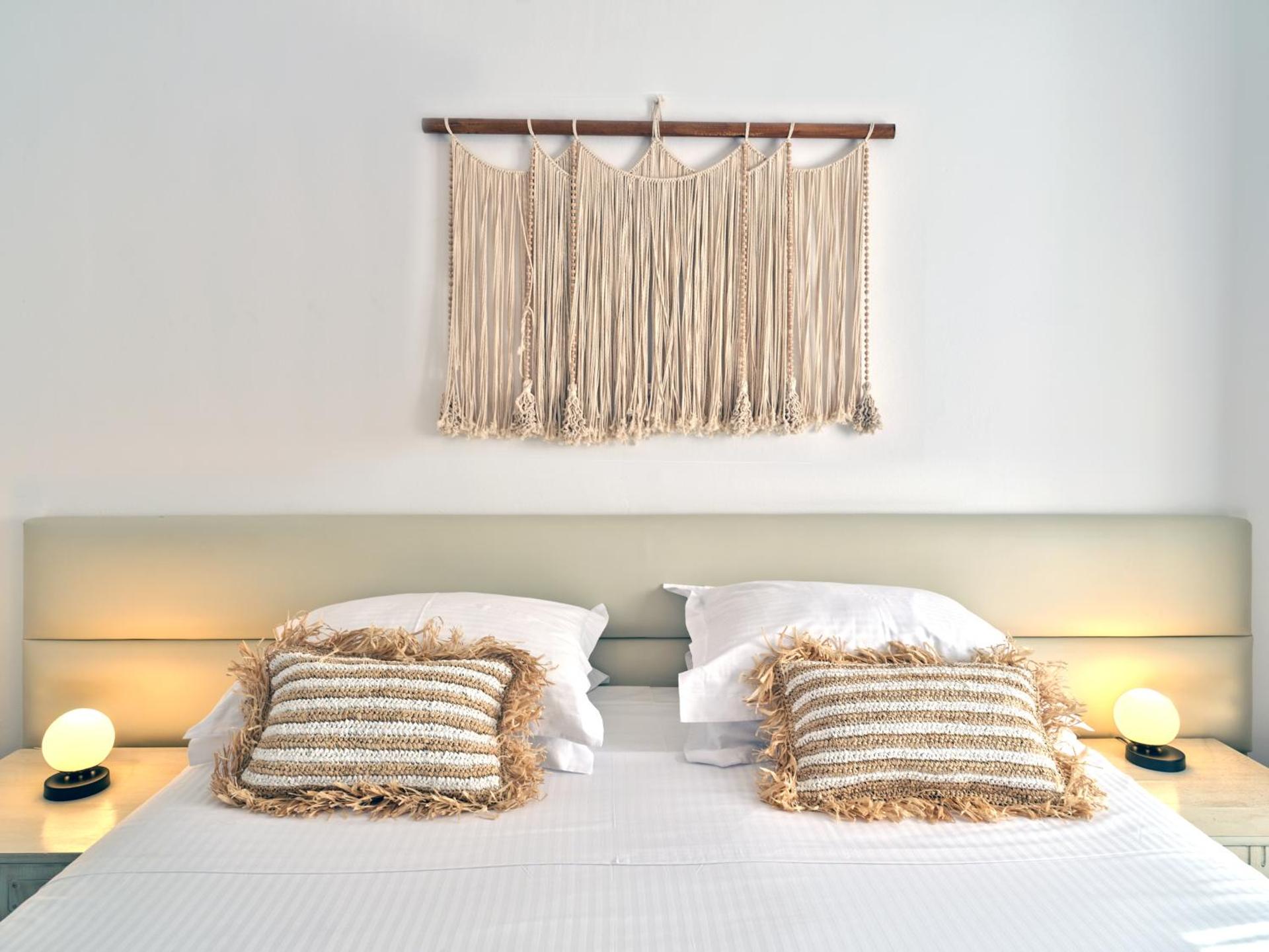 Superior Family Room with Partial Sea View