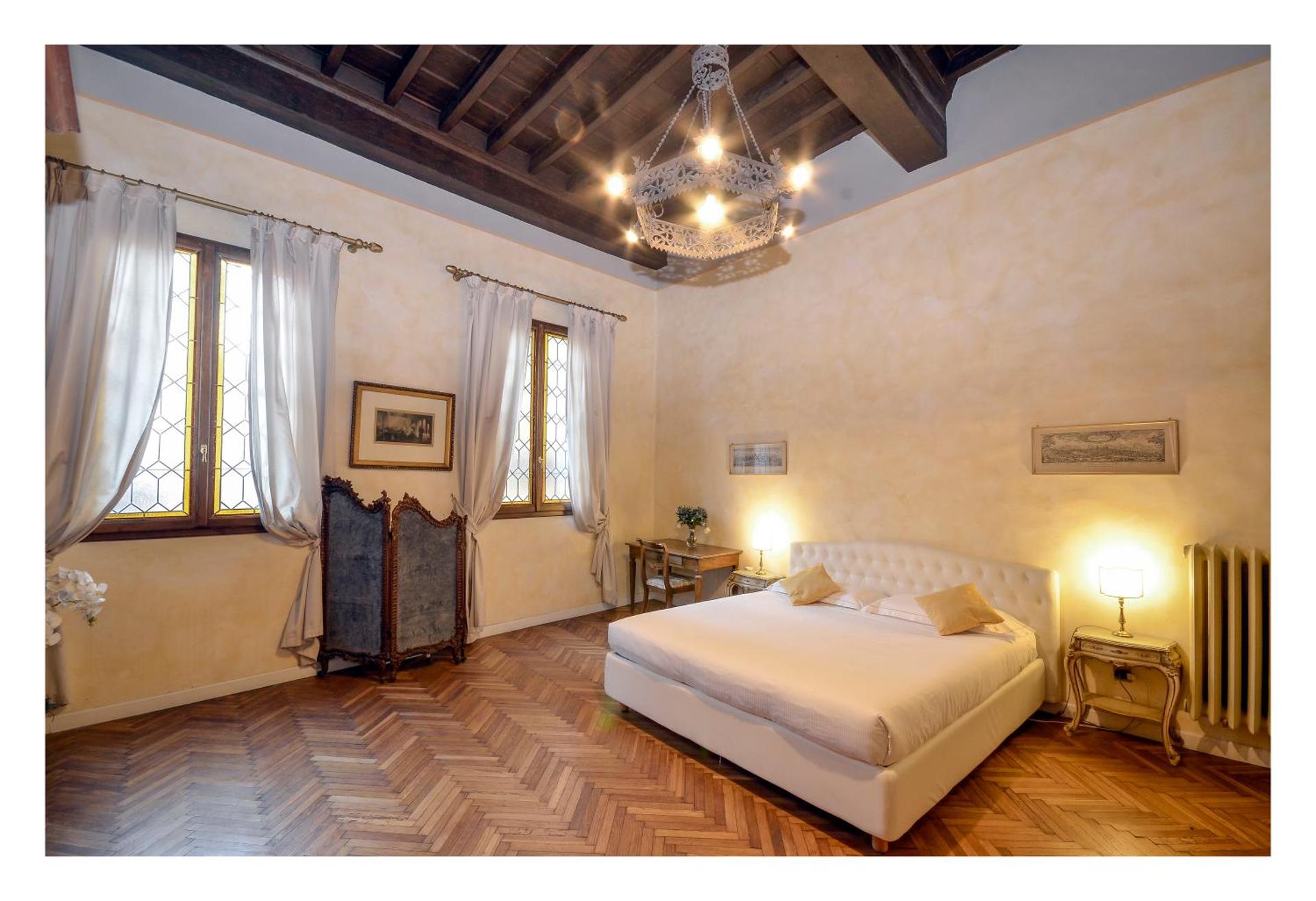 Duomo Luxury Home
